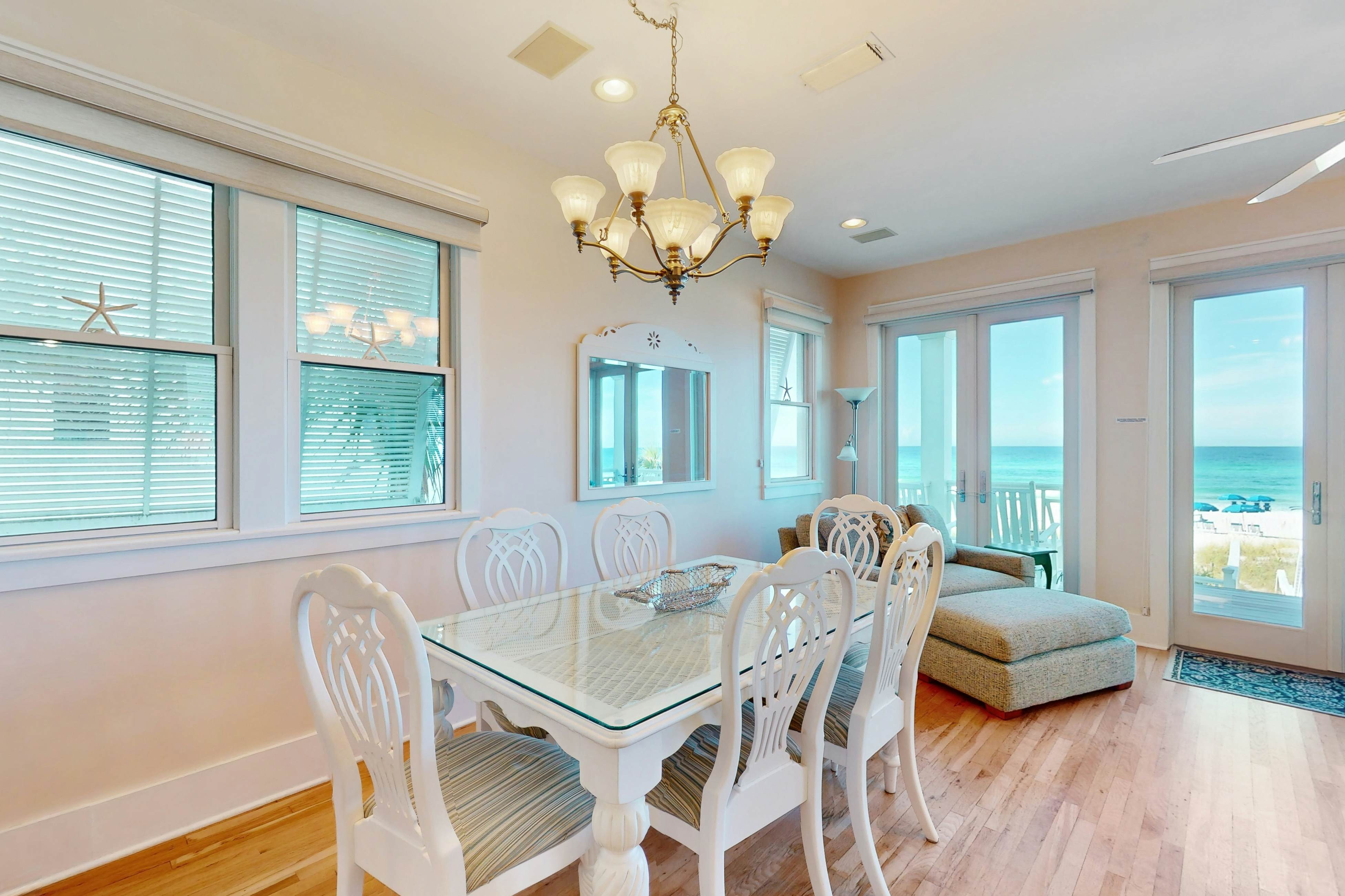 Carillon Beach 10 - Deja Vu