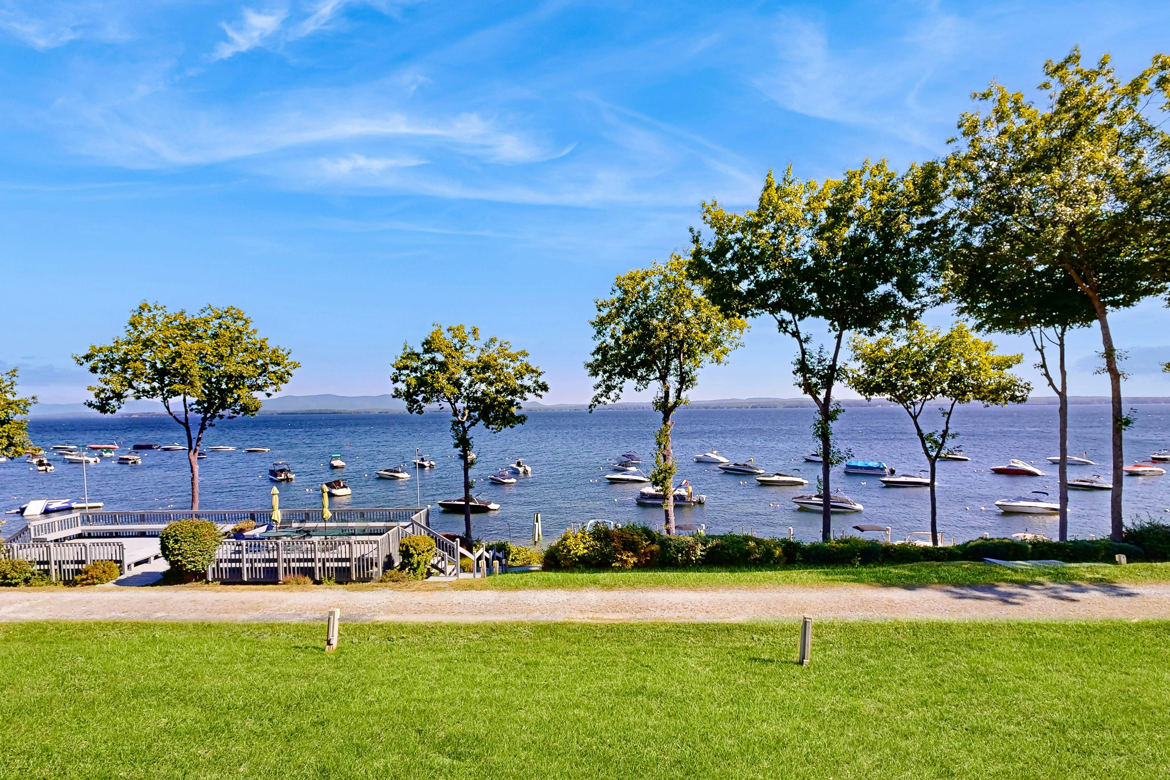 Samoset Lakefront Townhouse on Winnipesaukee