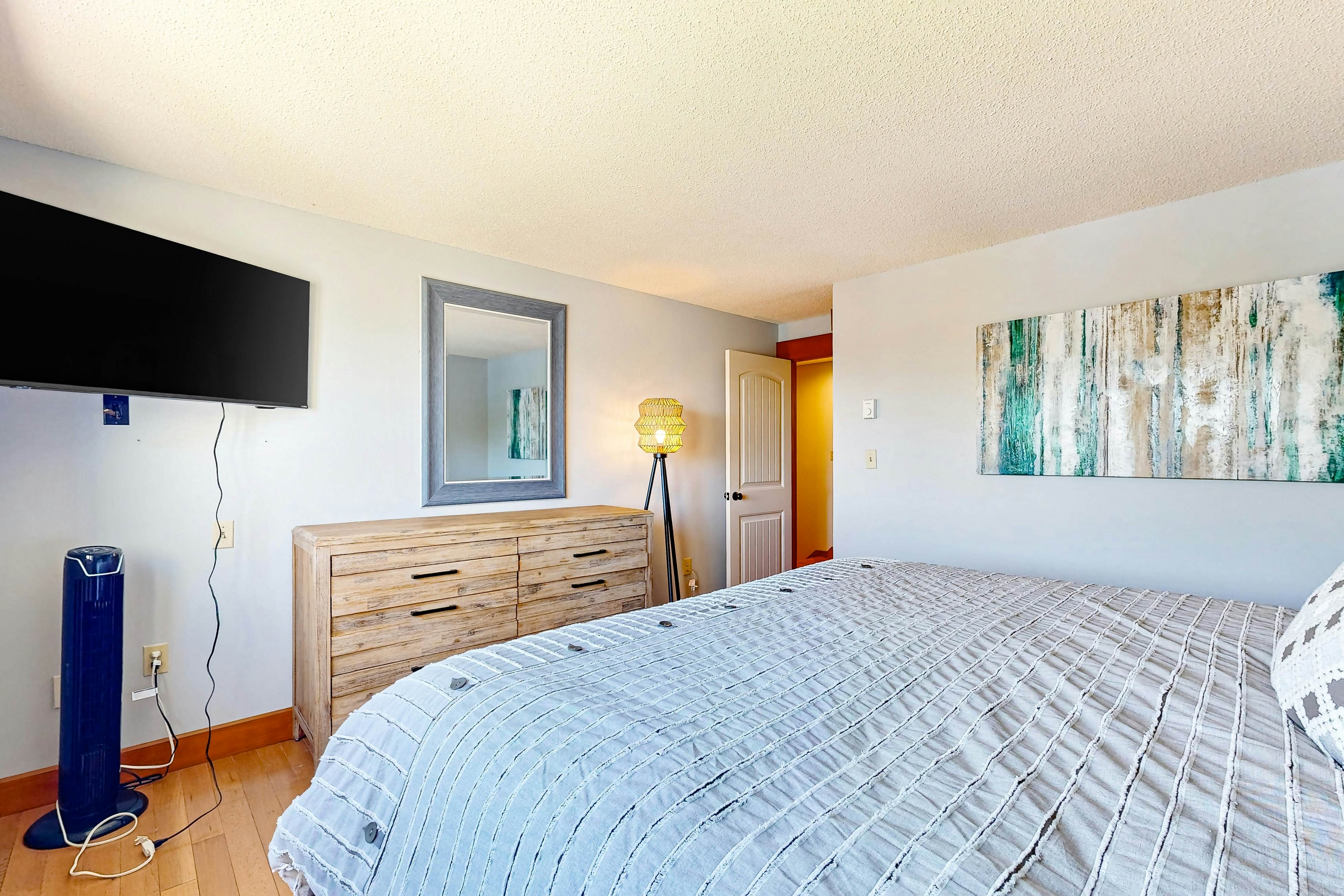 Samoset Lakefront Townhouse on Winnipesaukee