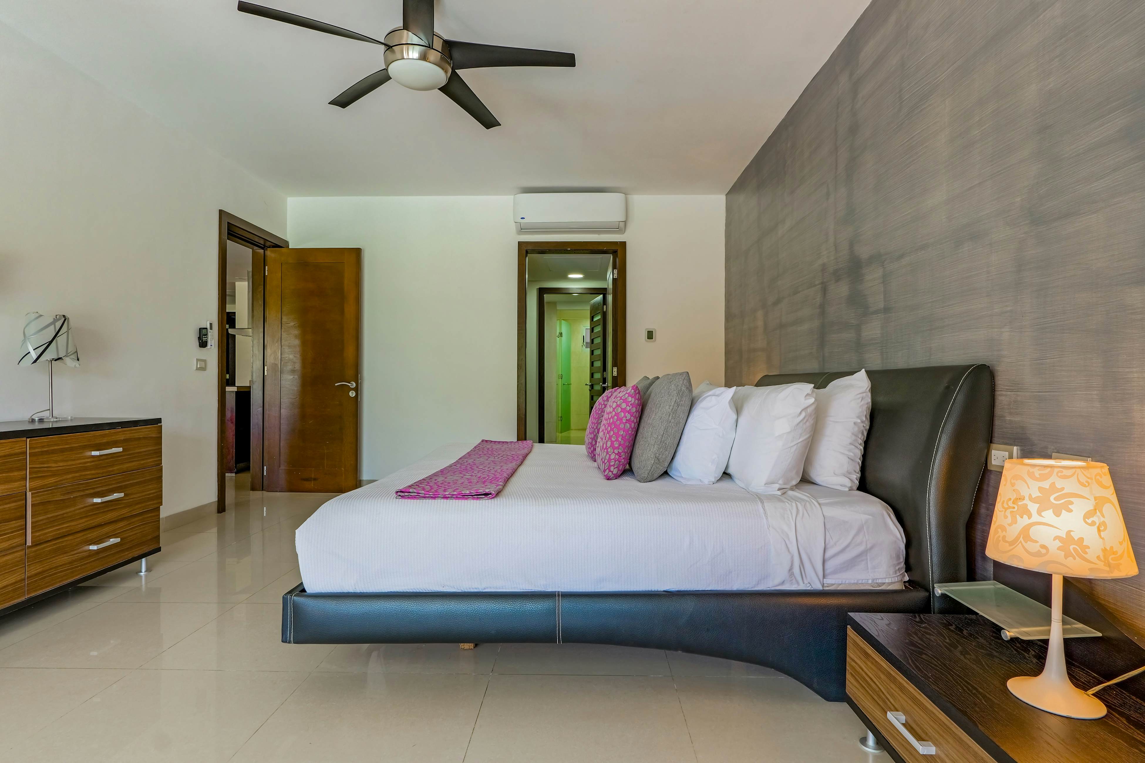 Seaside Serenity Retreat at Mareazul Norte