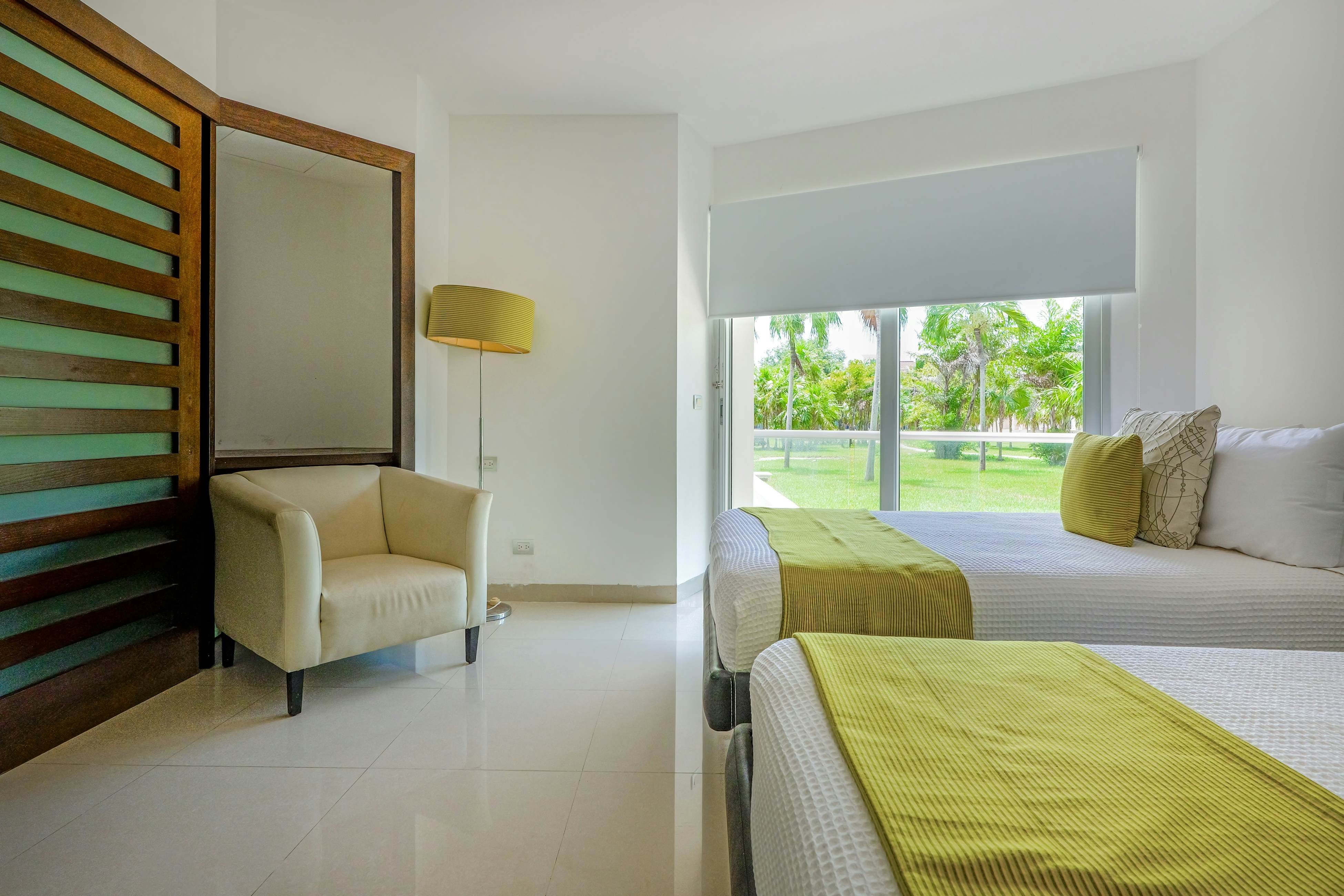 Seaside Serenity Retreat at Mareazul Norte