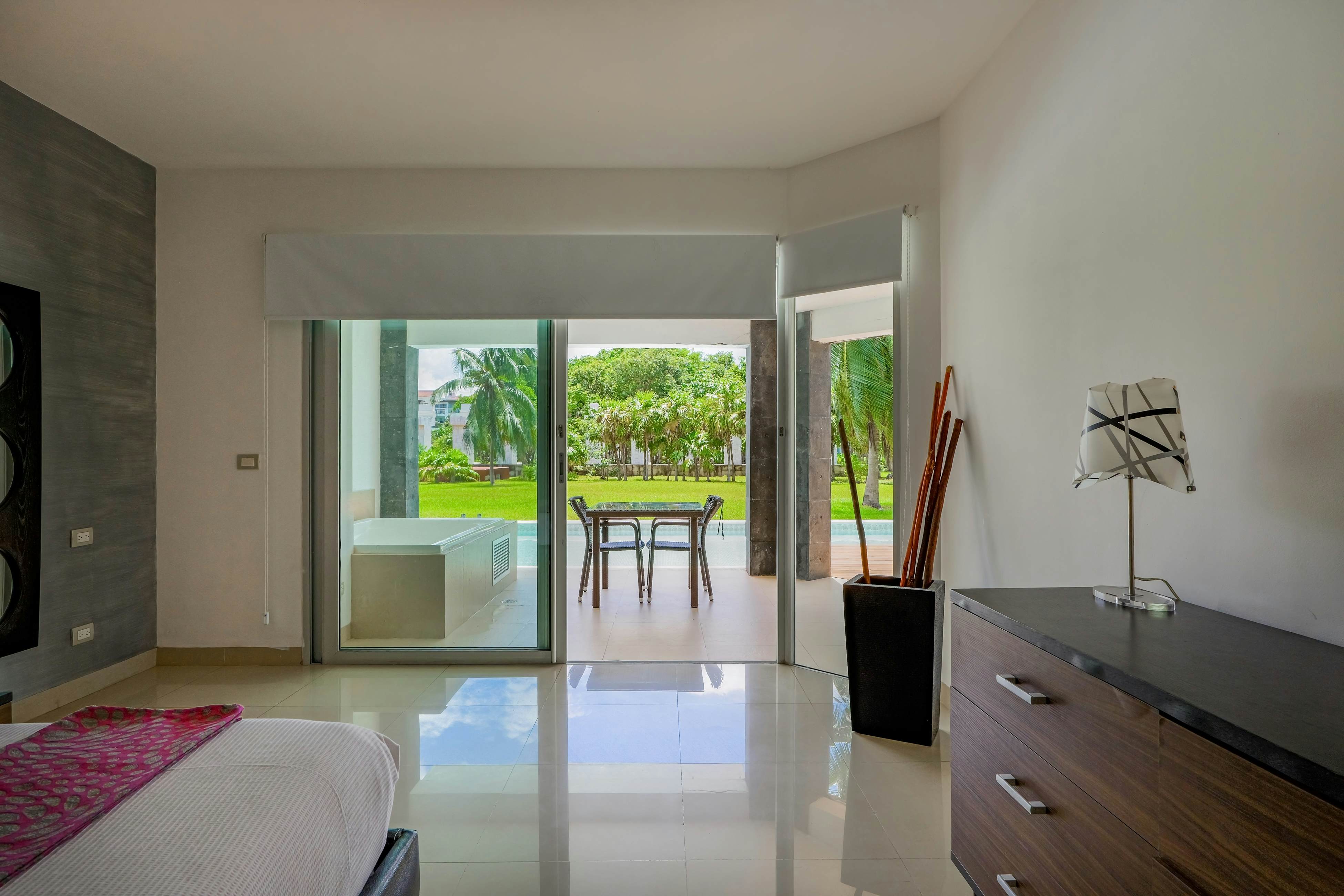 Seaside Serenity Retreat at Mareazul Norte