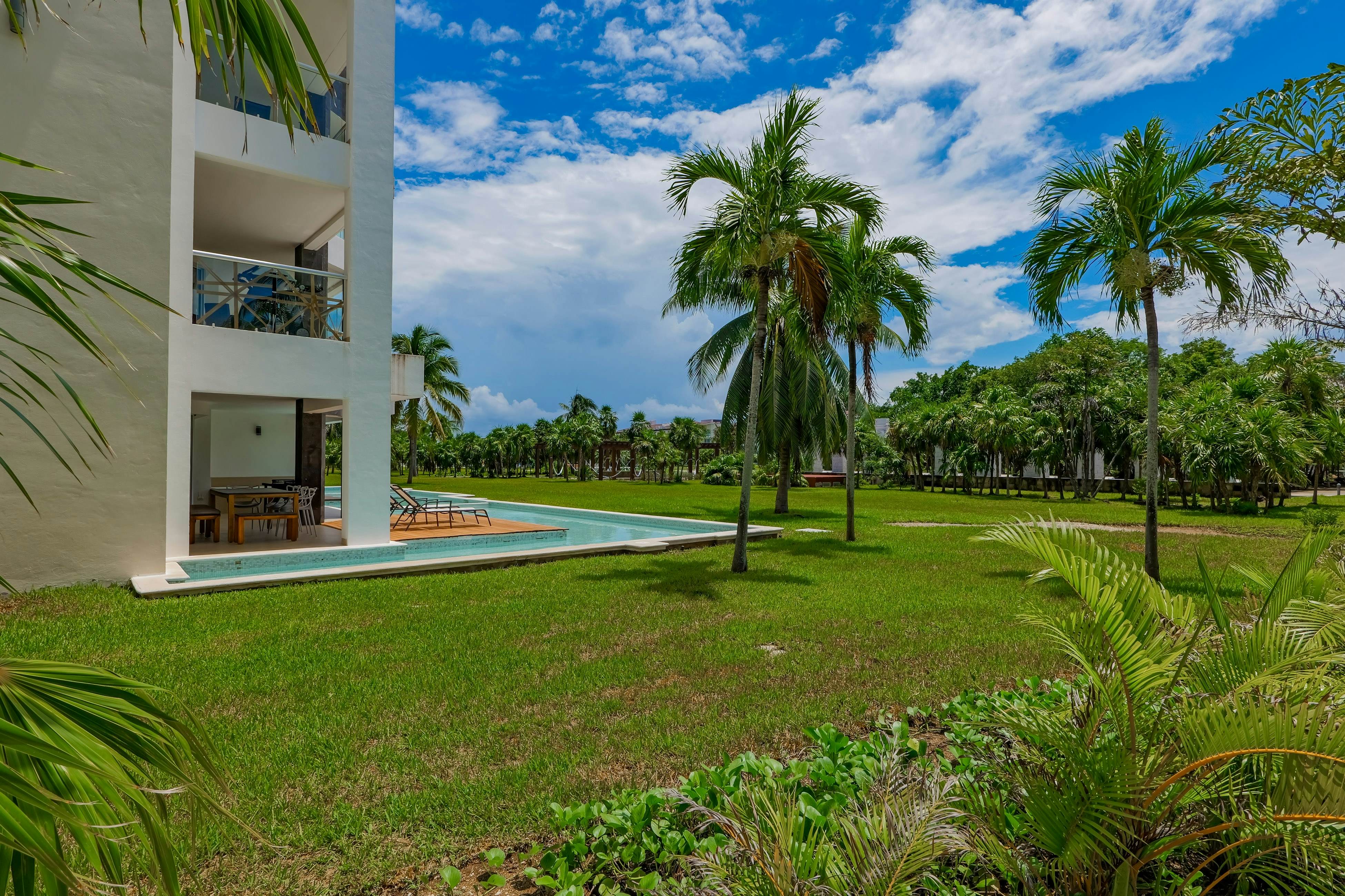 Seaside Serenity Retreat at Mareazul Norte