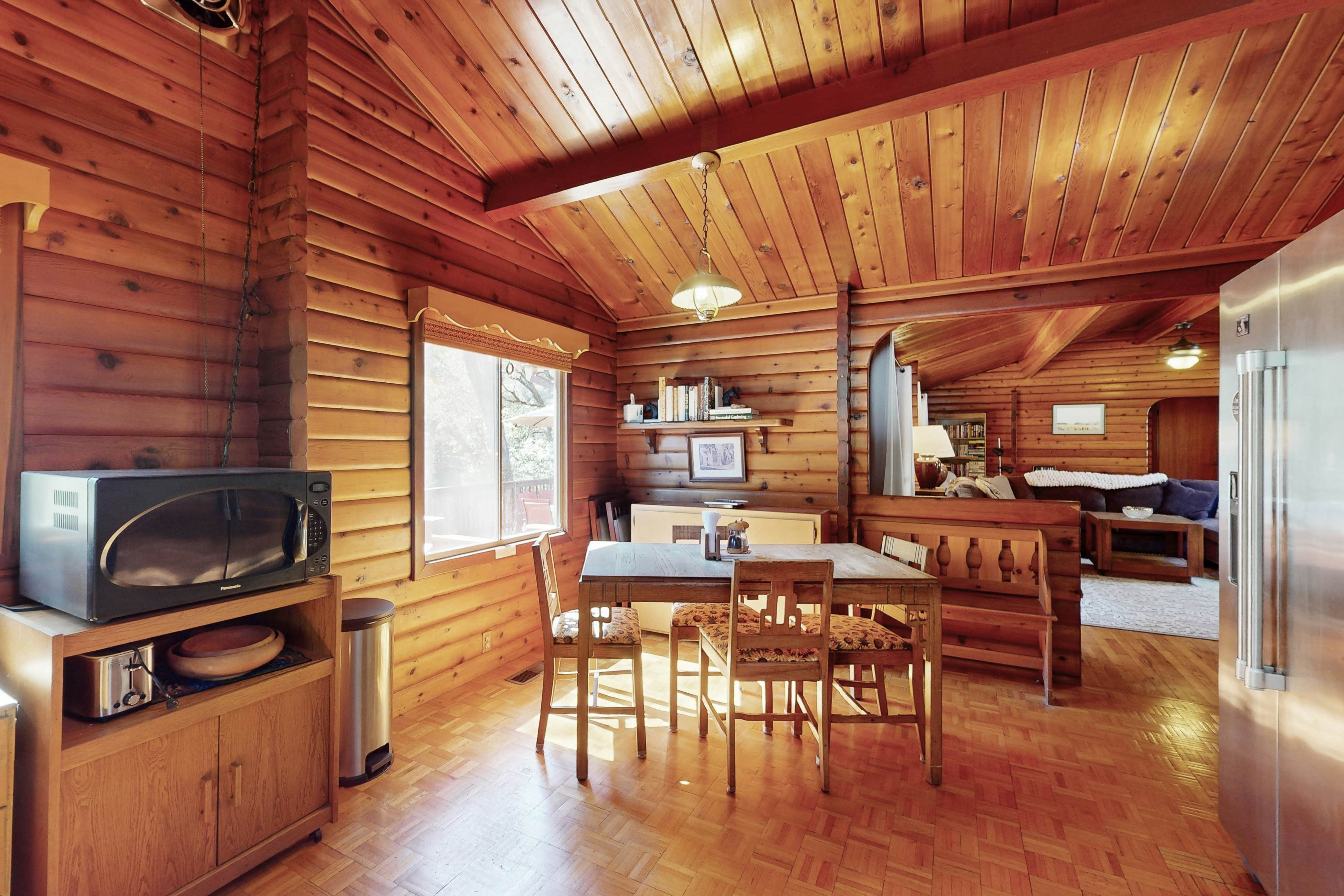 Log Cabin on the River 