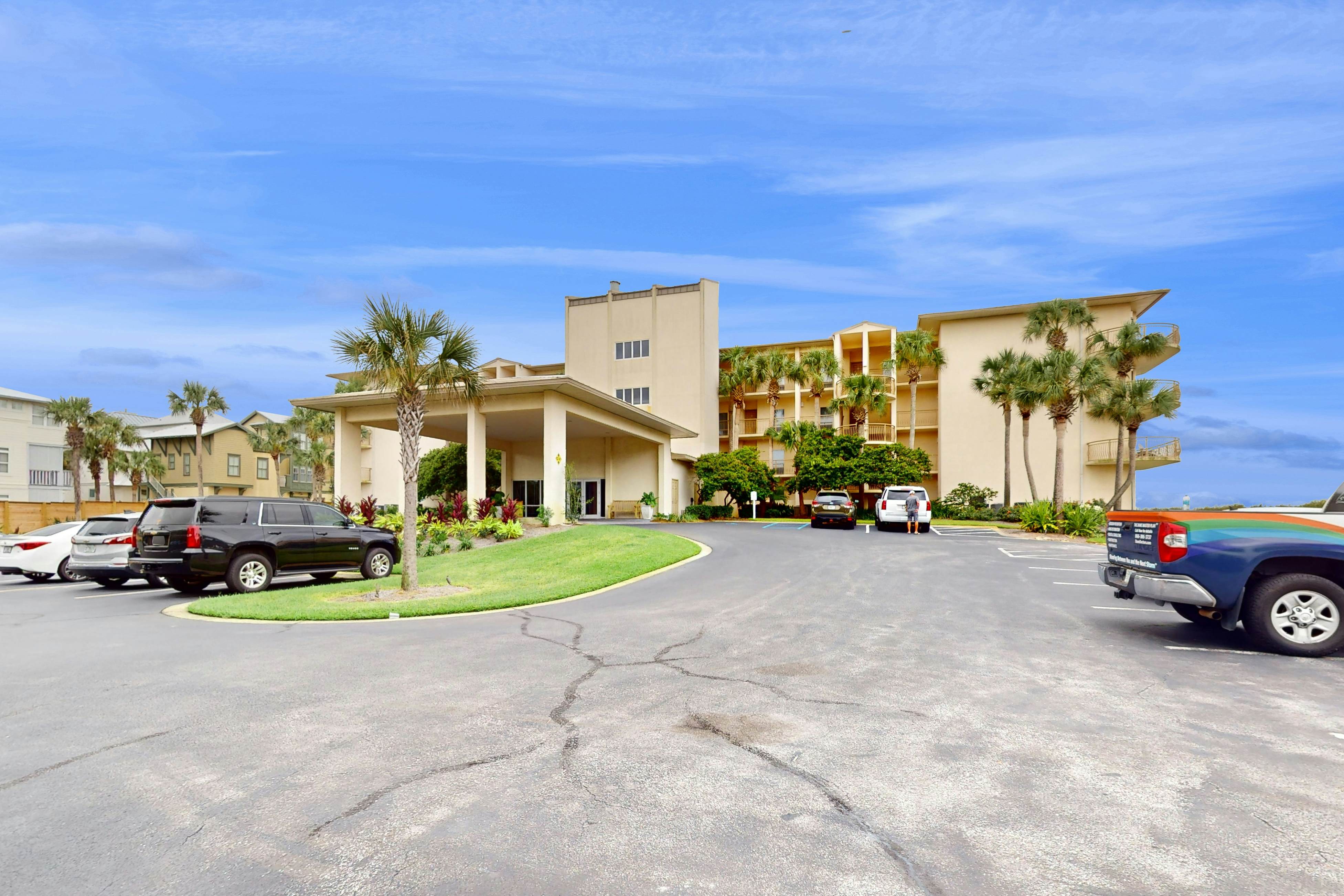 High Pointe E25 - Gulf Front Condo