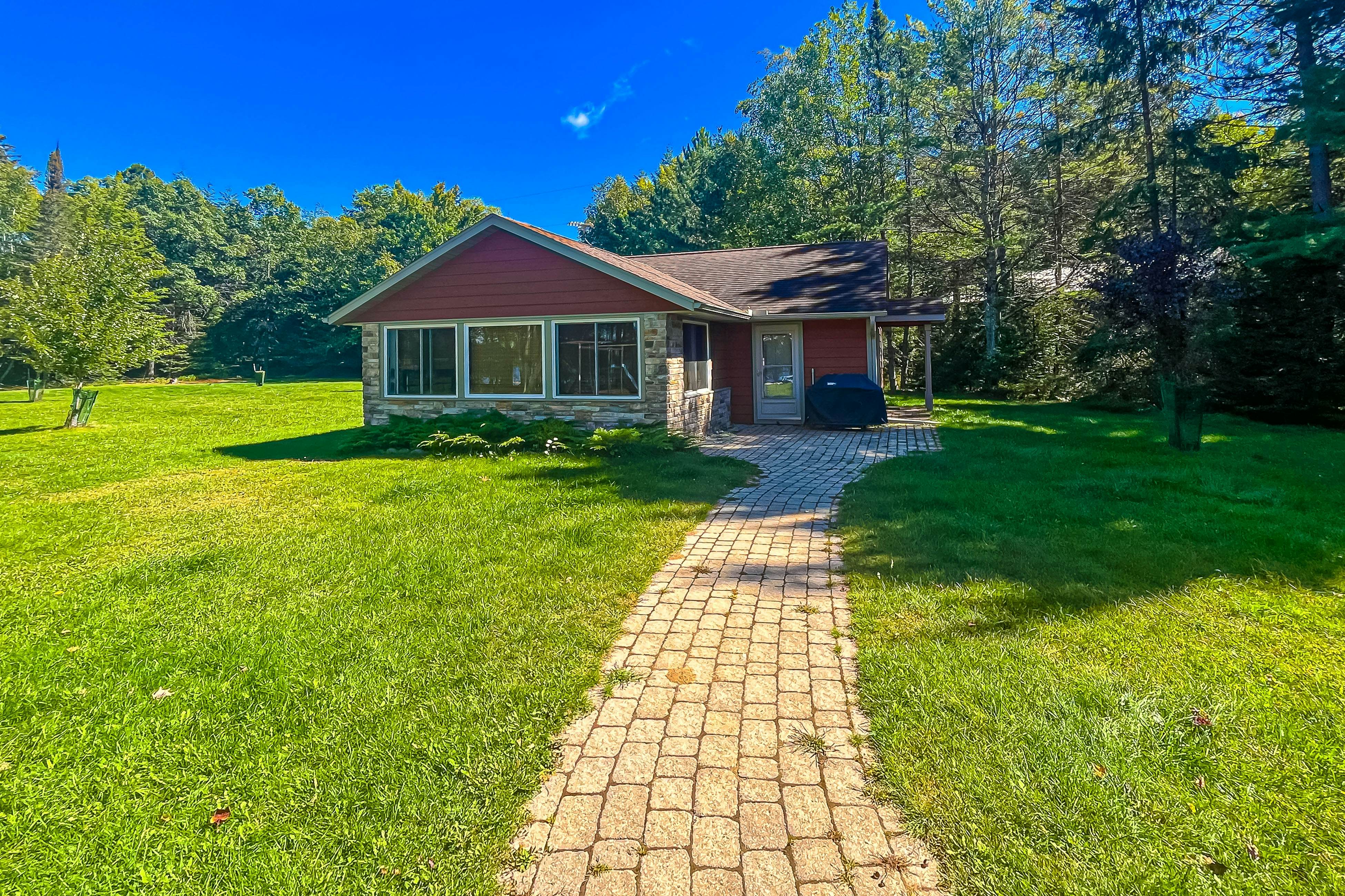 Watermelon Retreat & Suite