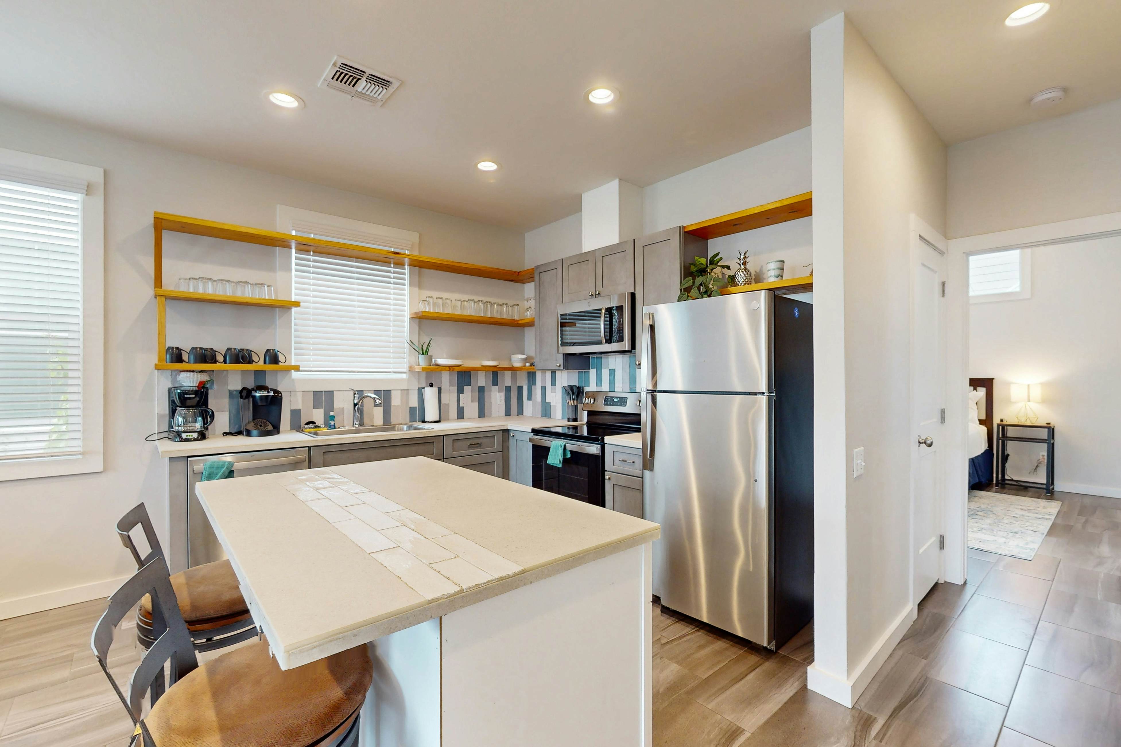 Beach Bummz Bungalow 