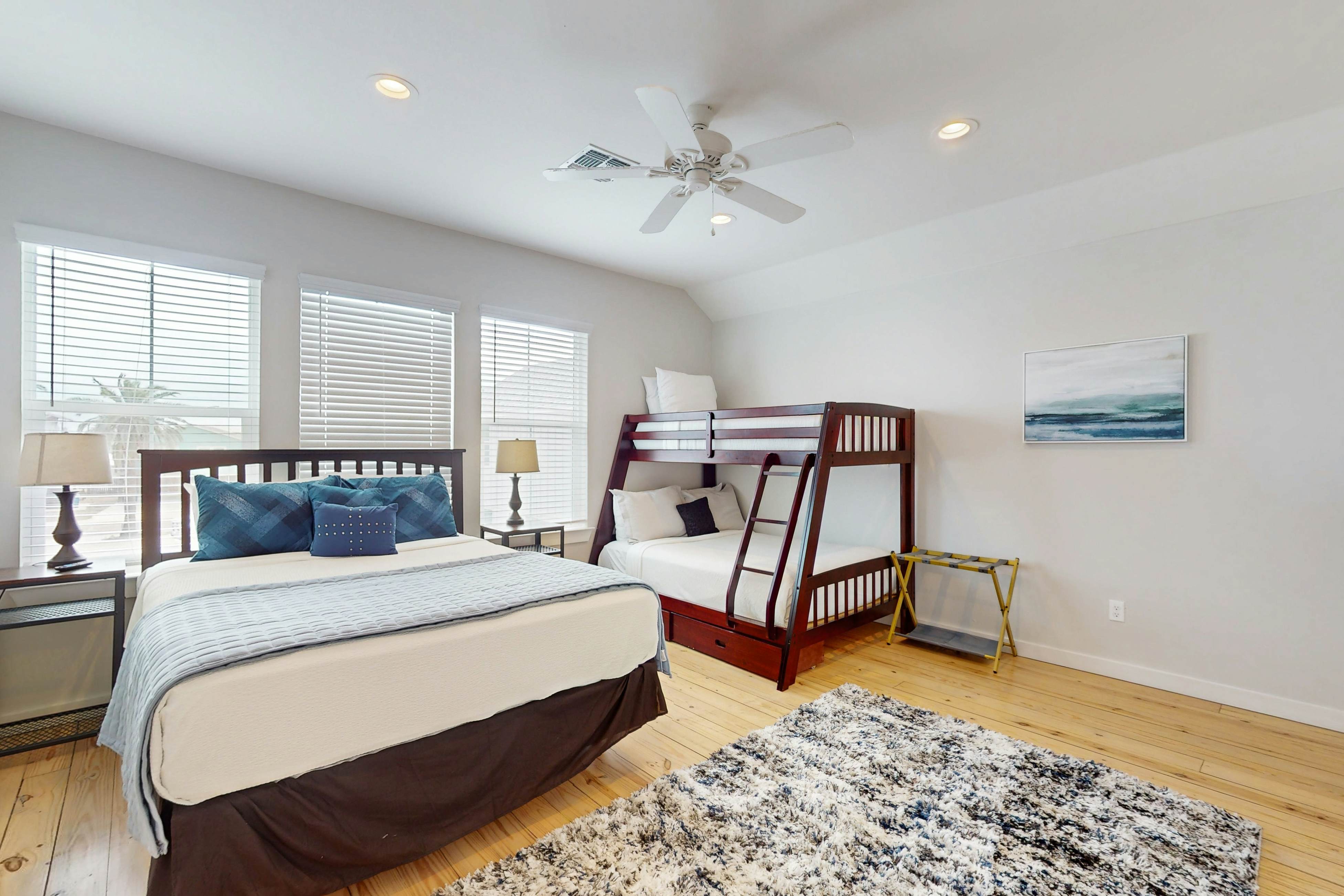 Beach Bummz Bungalow 