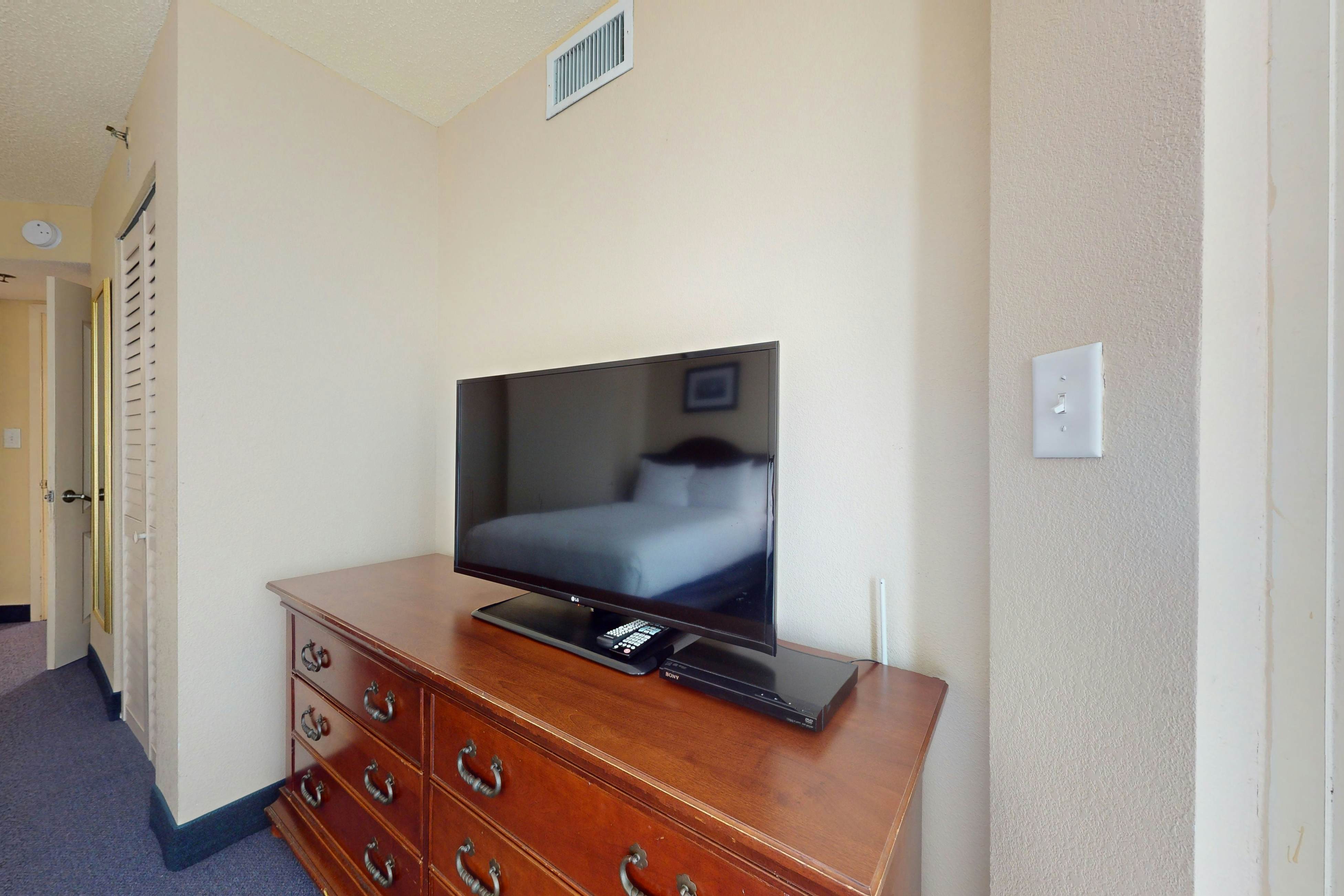 Carolinian Beach Resort 0233