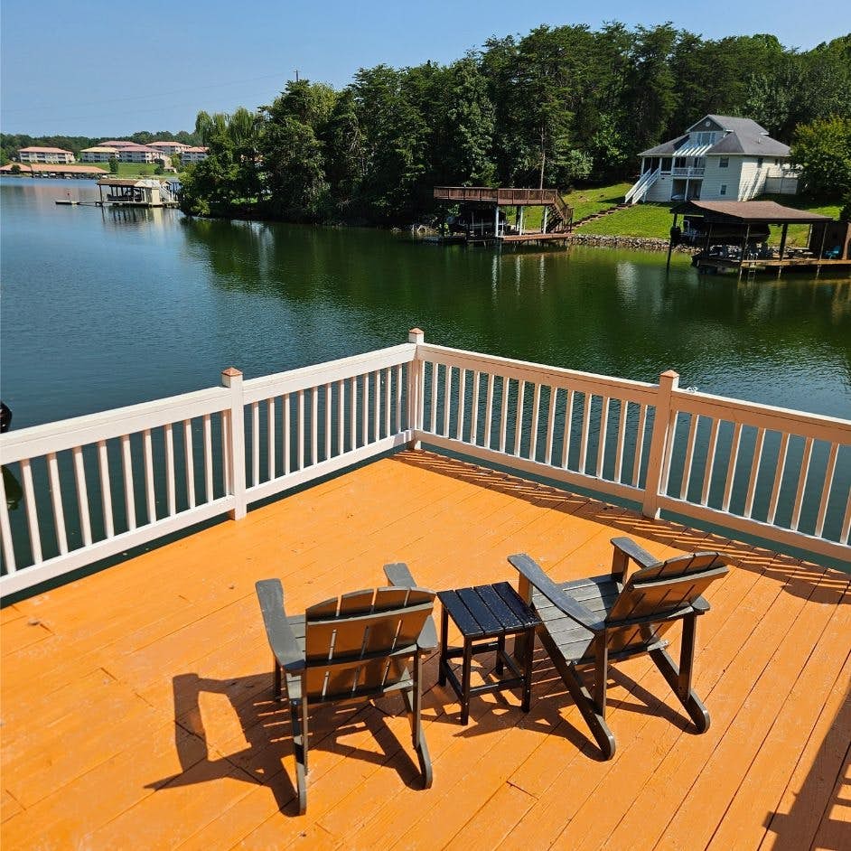 Lakefront Tranquility at Smith Mountain Lake - Moneta, VA 
