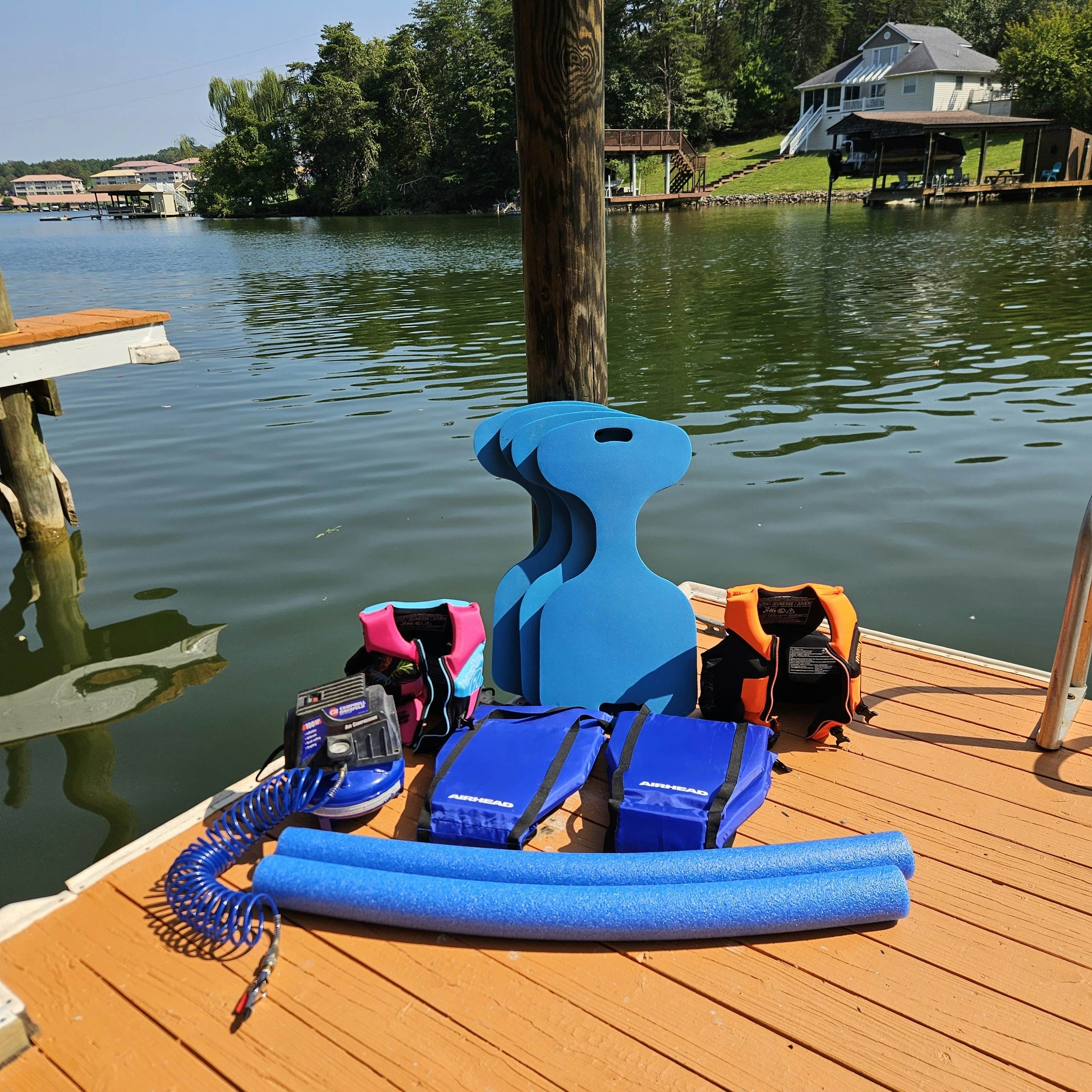 Lakefront Tranquility at Smith Mountain Lake - Moneta, VA 