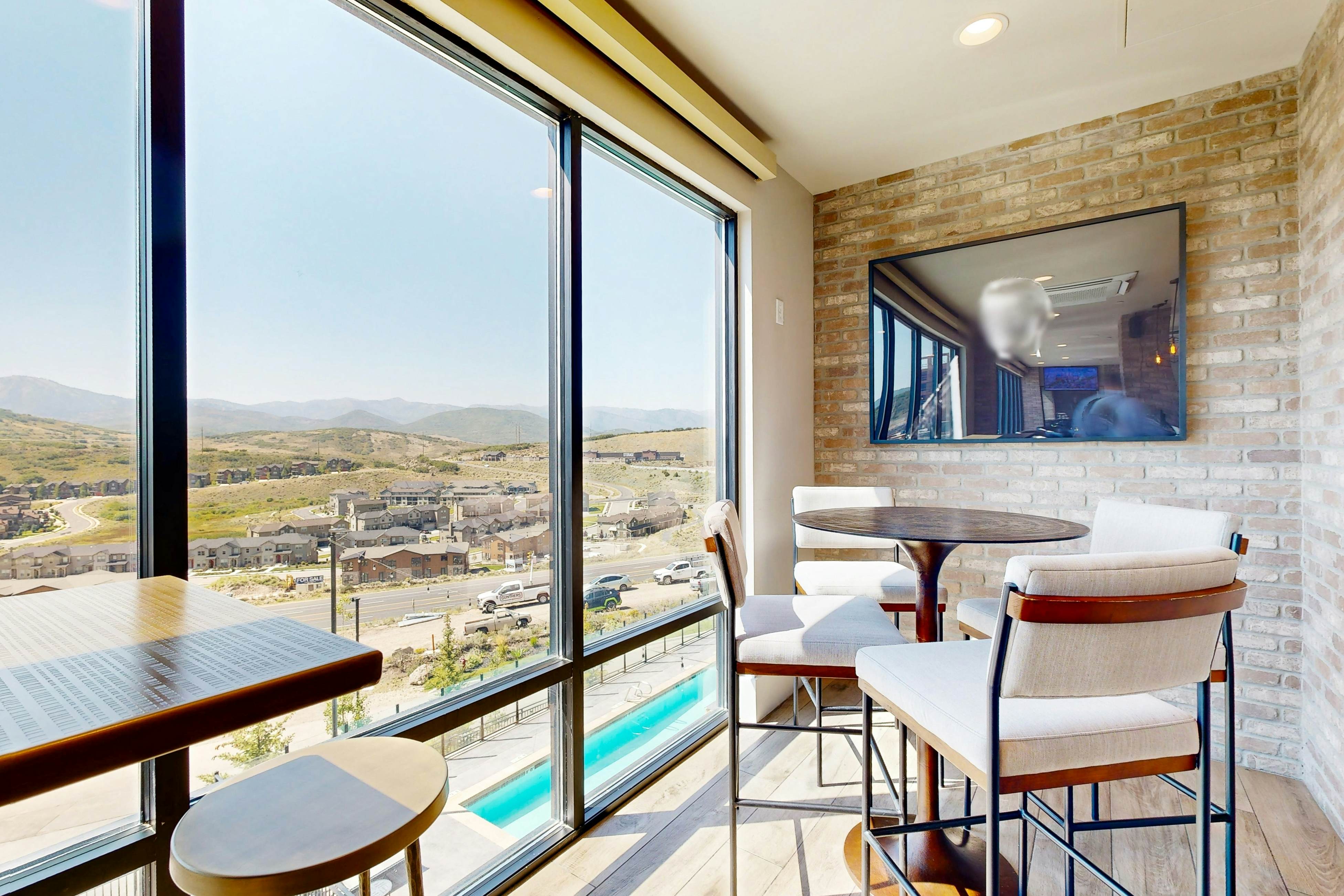 418B - Black Rock Mountain Resort