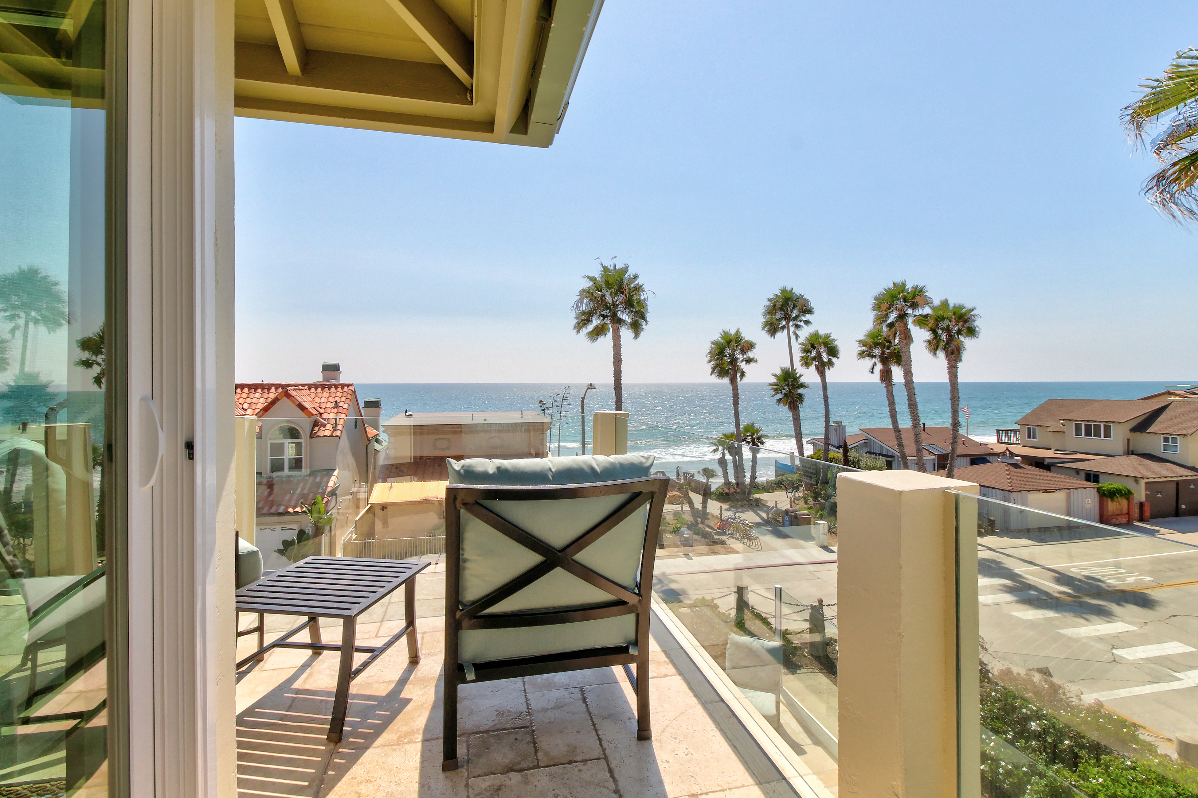 South Oceanside Beach House | 4 BD Vacation Rental In Oceanside, CA ...