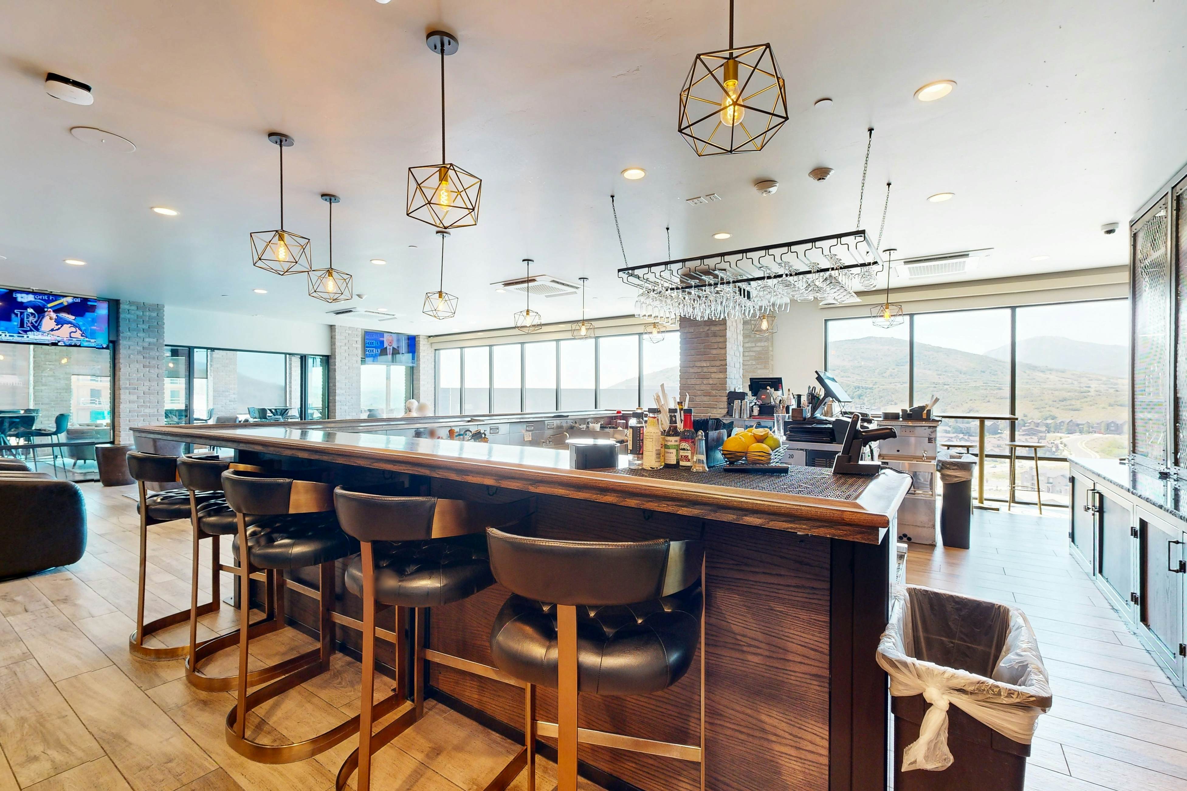 301AB - Black Rock Mountain Resort