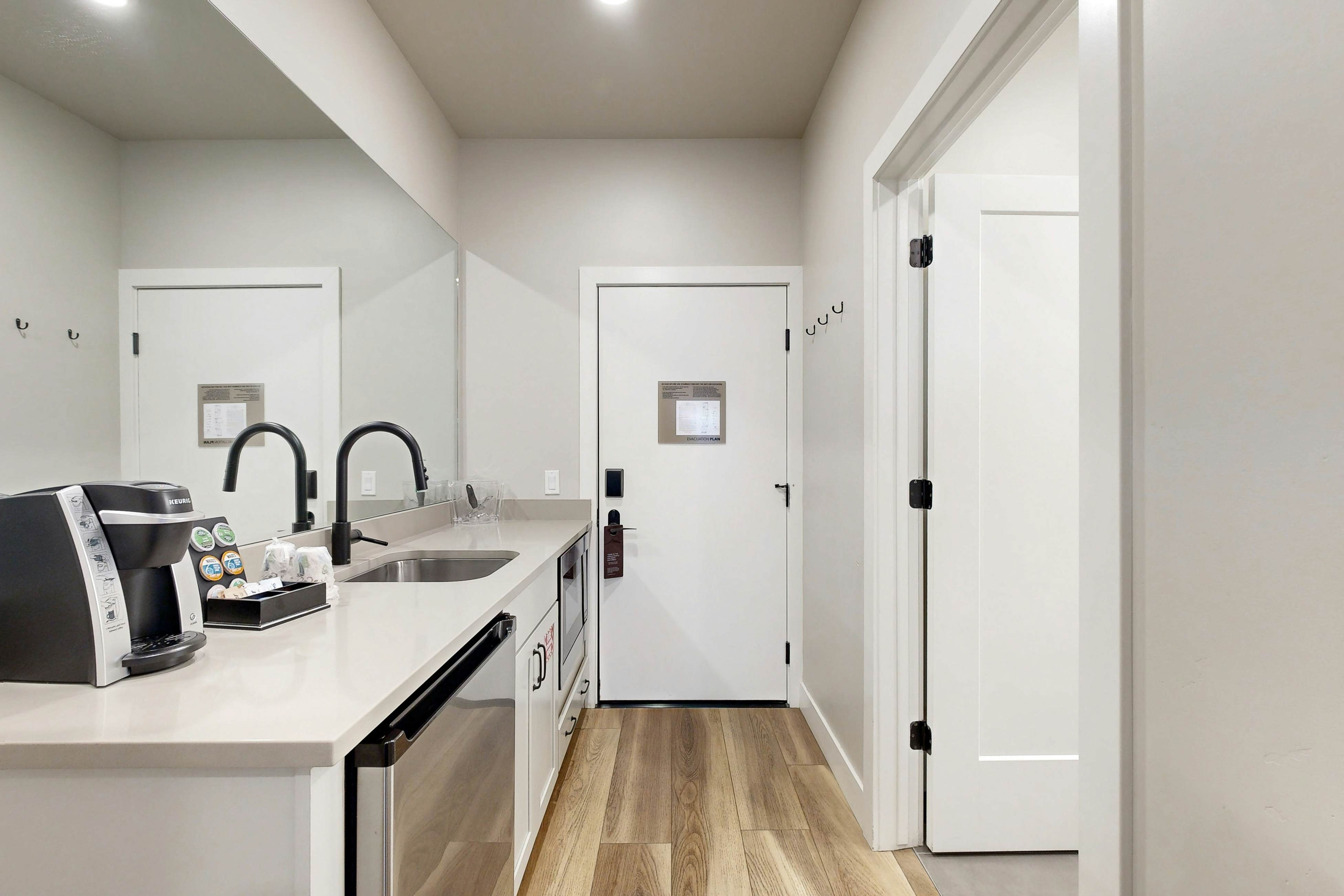 418B - Black Rock Mountain Resort