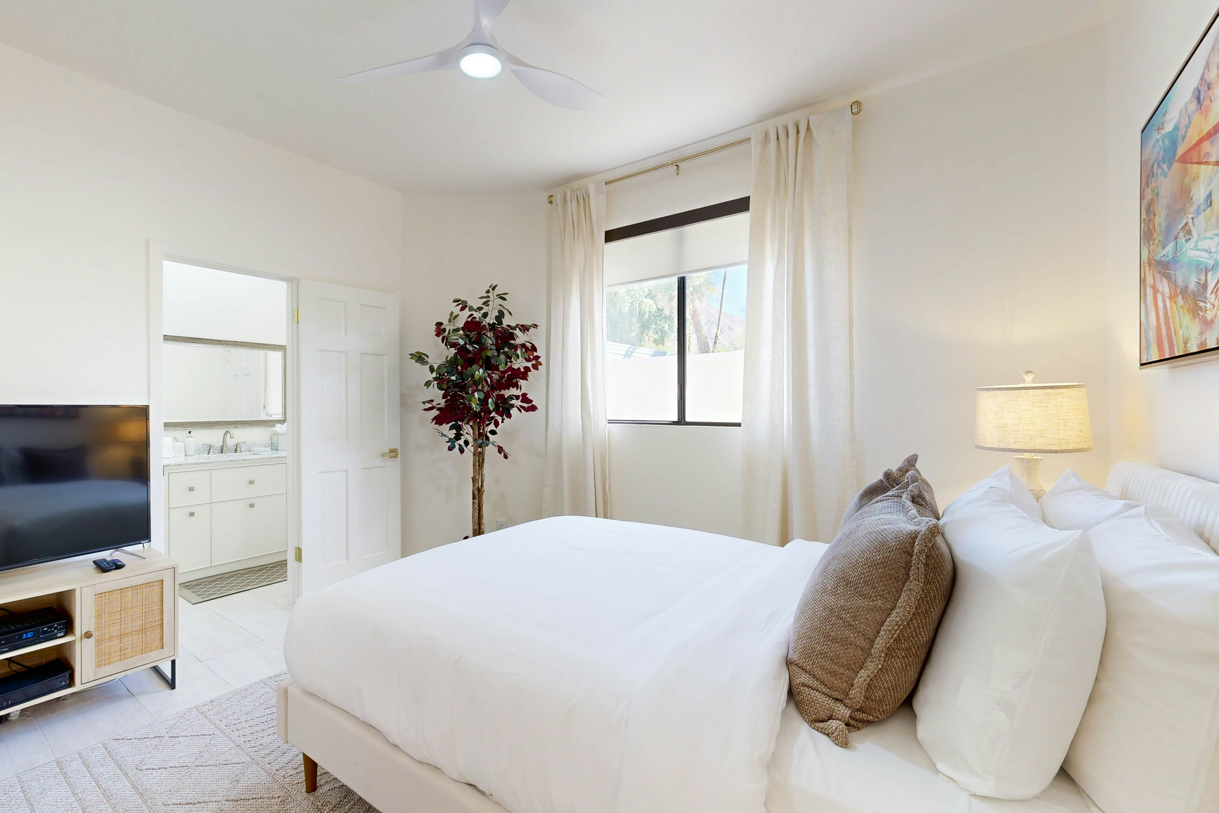 Escape to Paradise Valley 