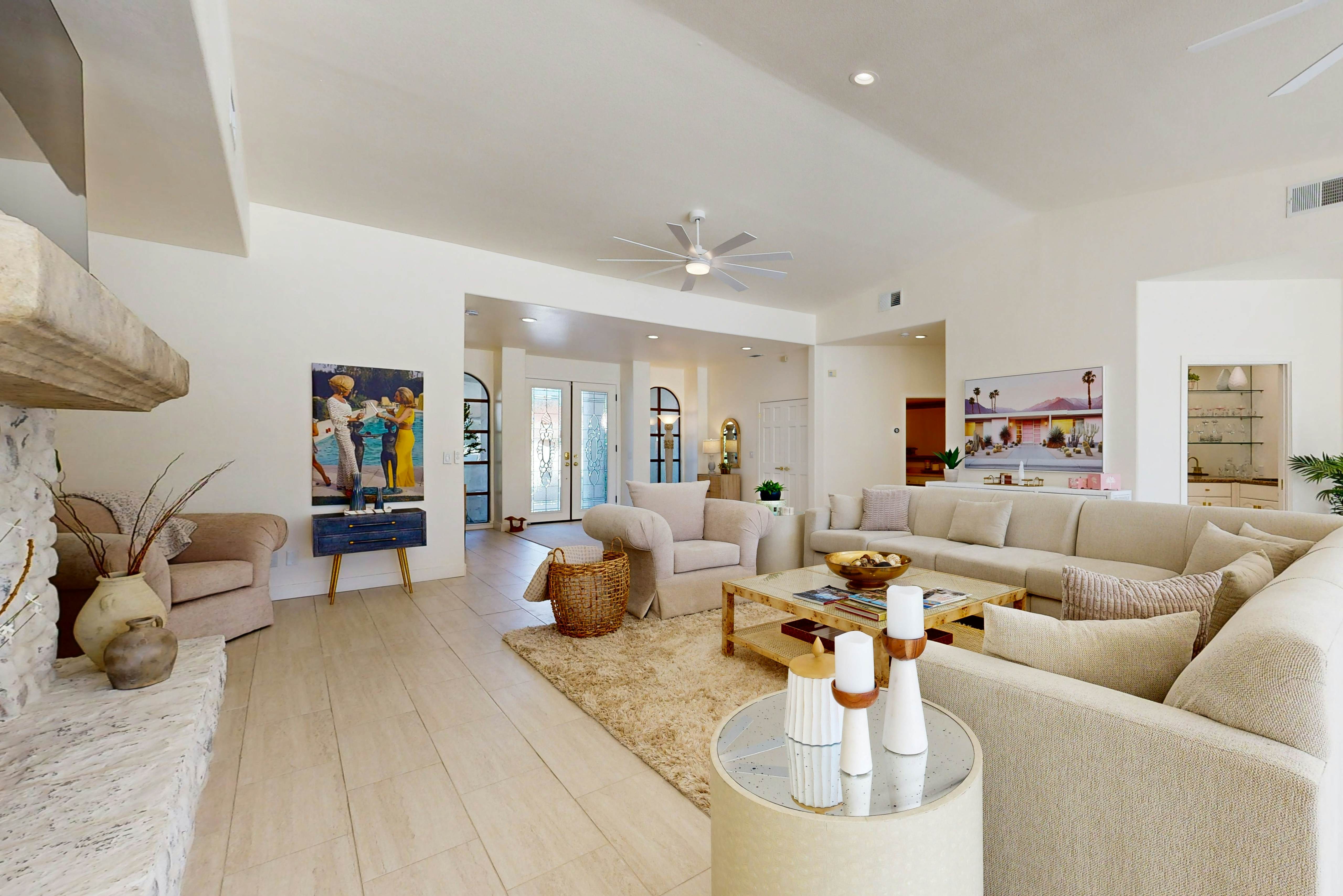 Escape to Paradise Valley 