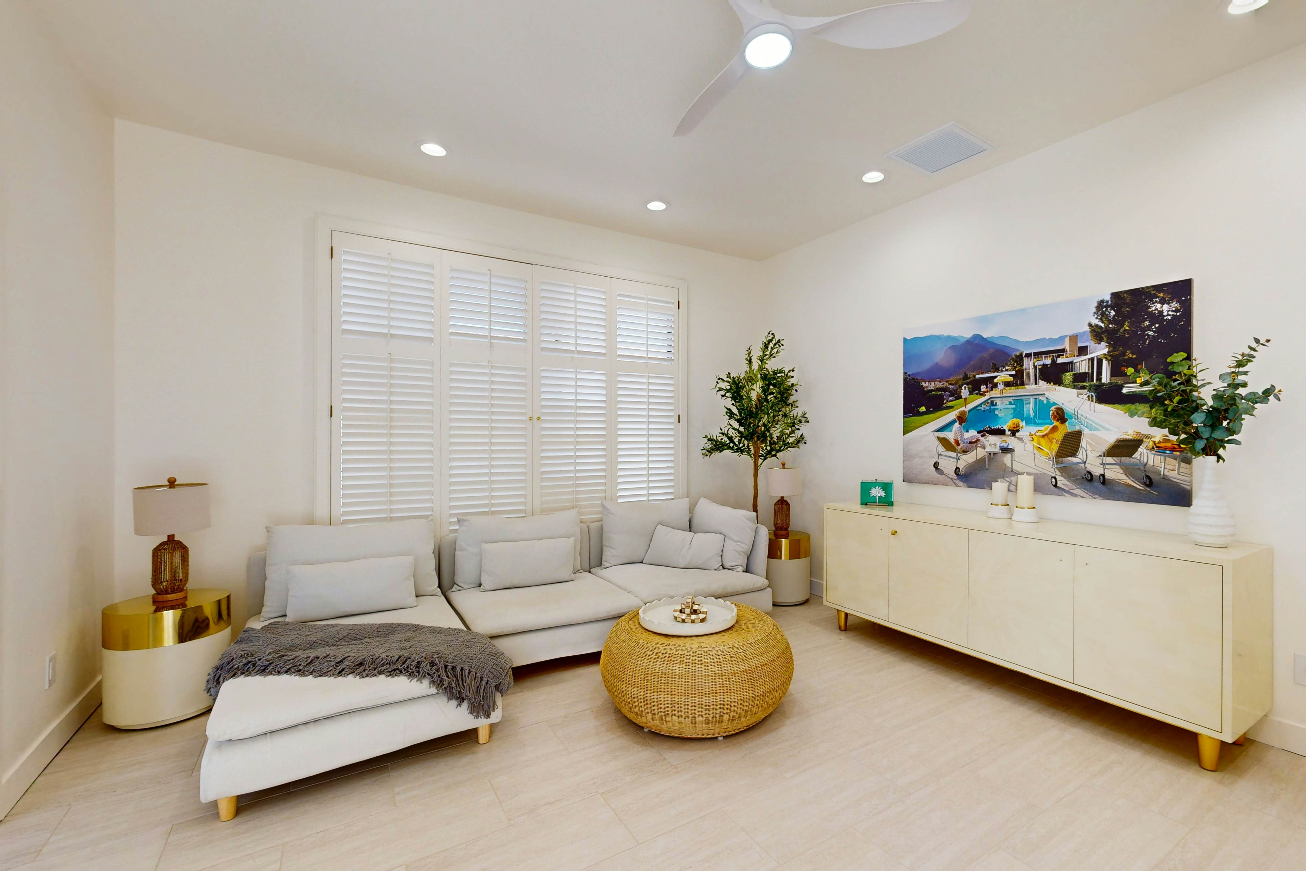 Escape to Paradise Valley 