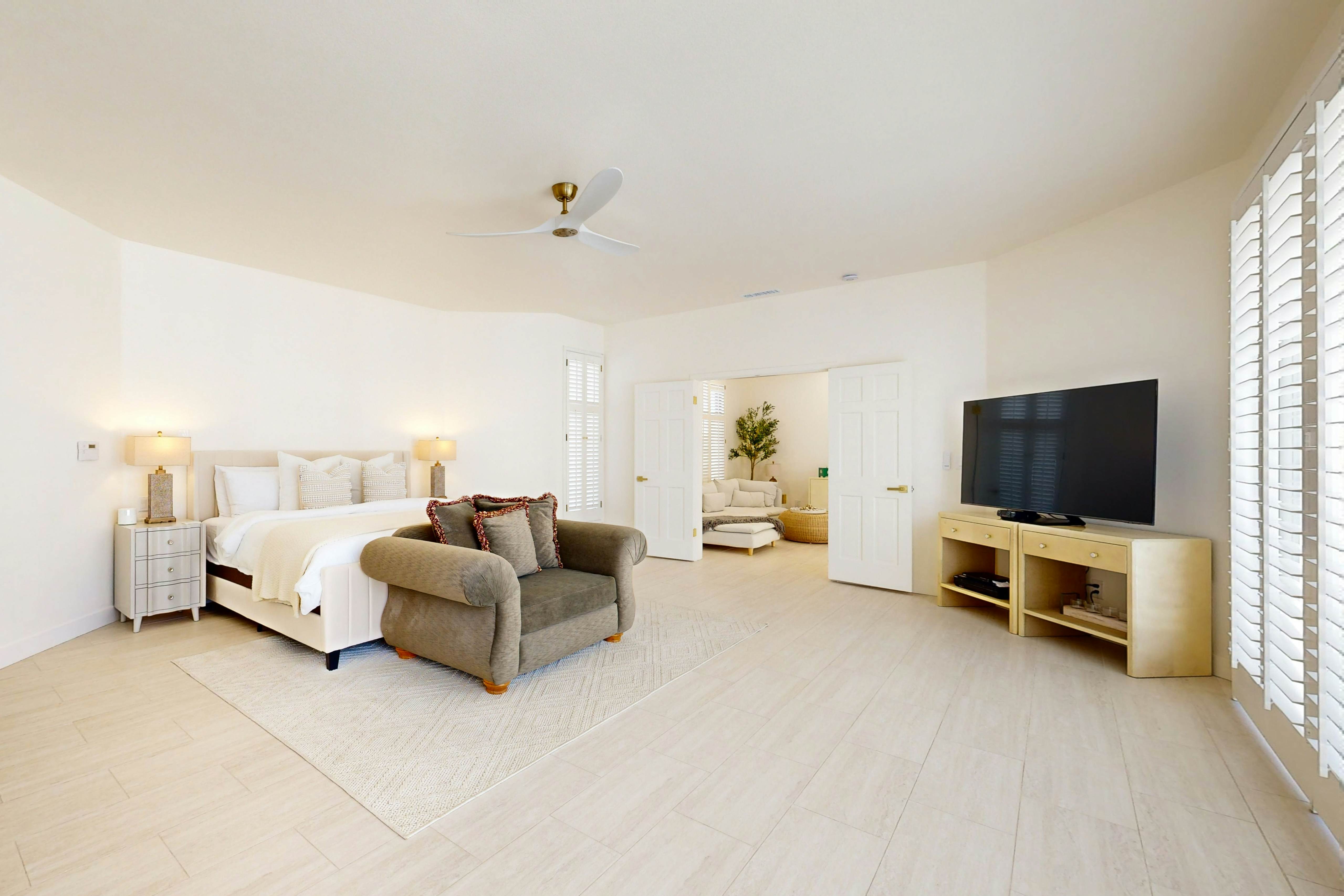 Escape to Paradise Valley 