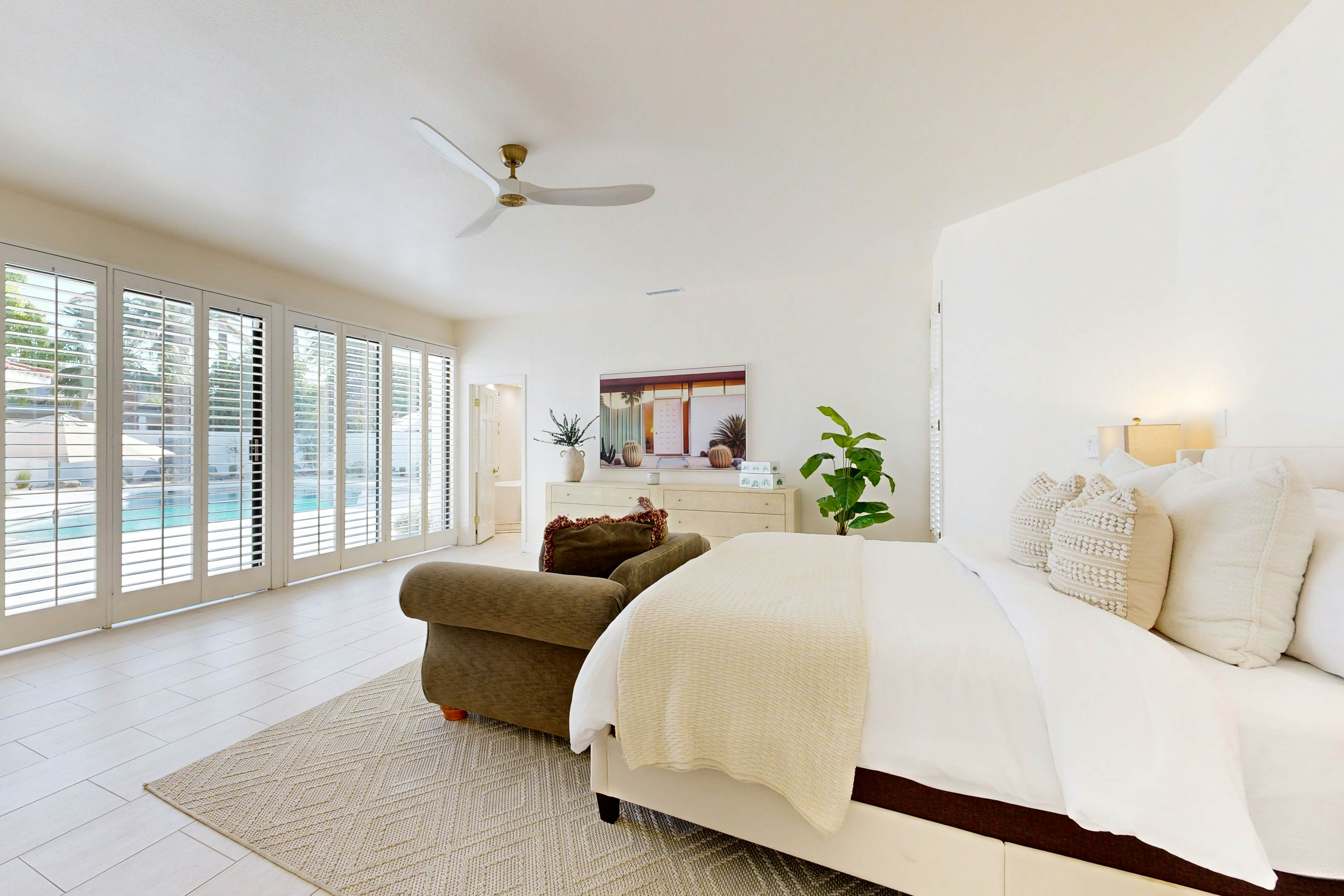 Escape to Paradise Valley 