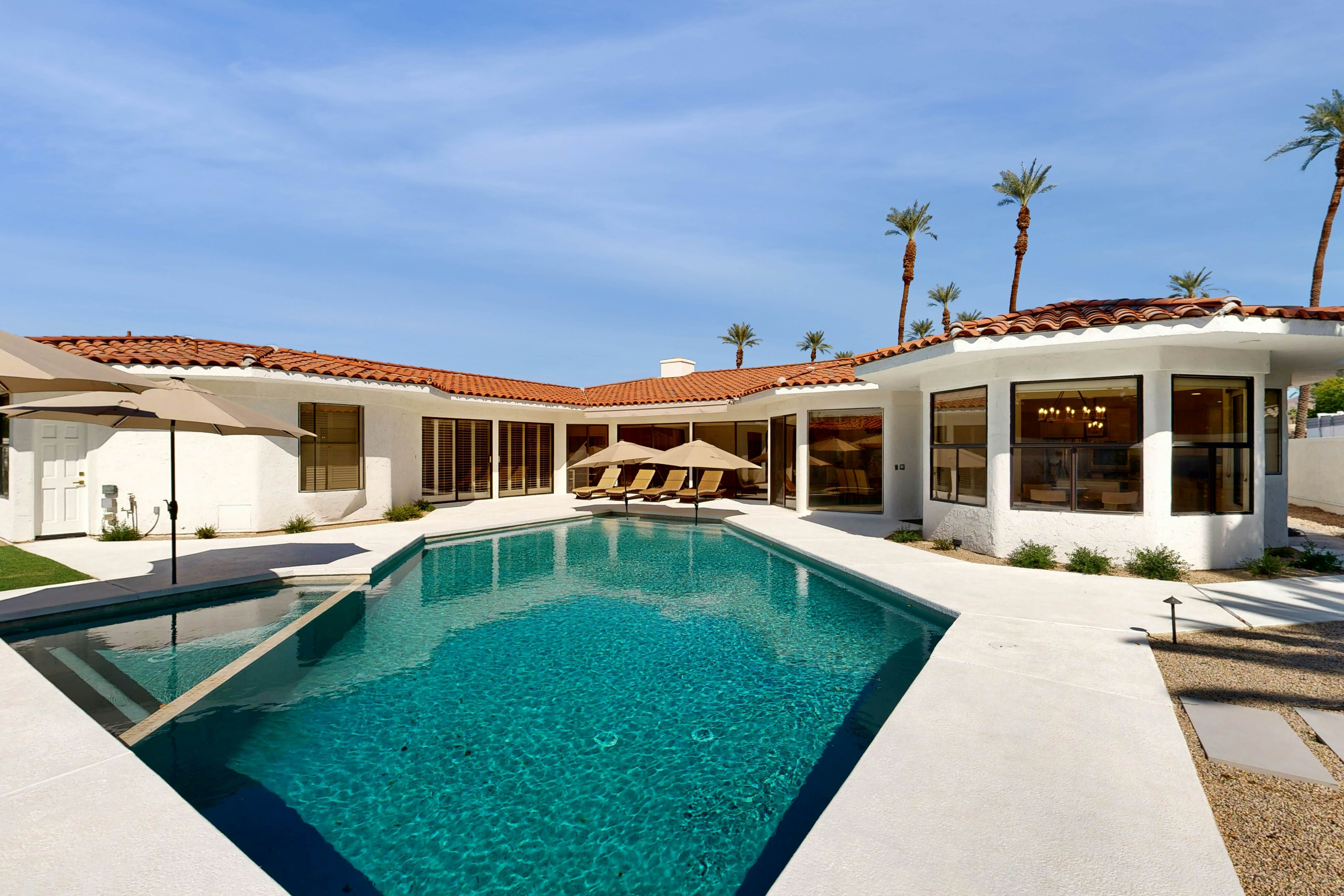 Escape to Paradise Valley 