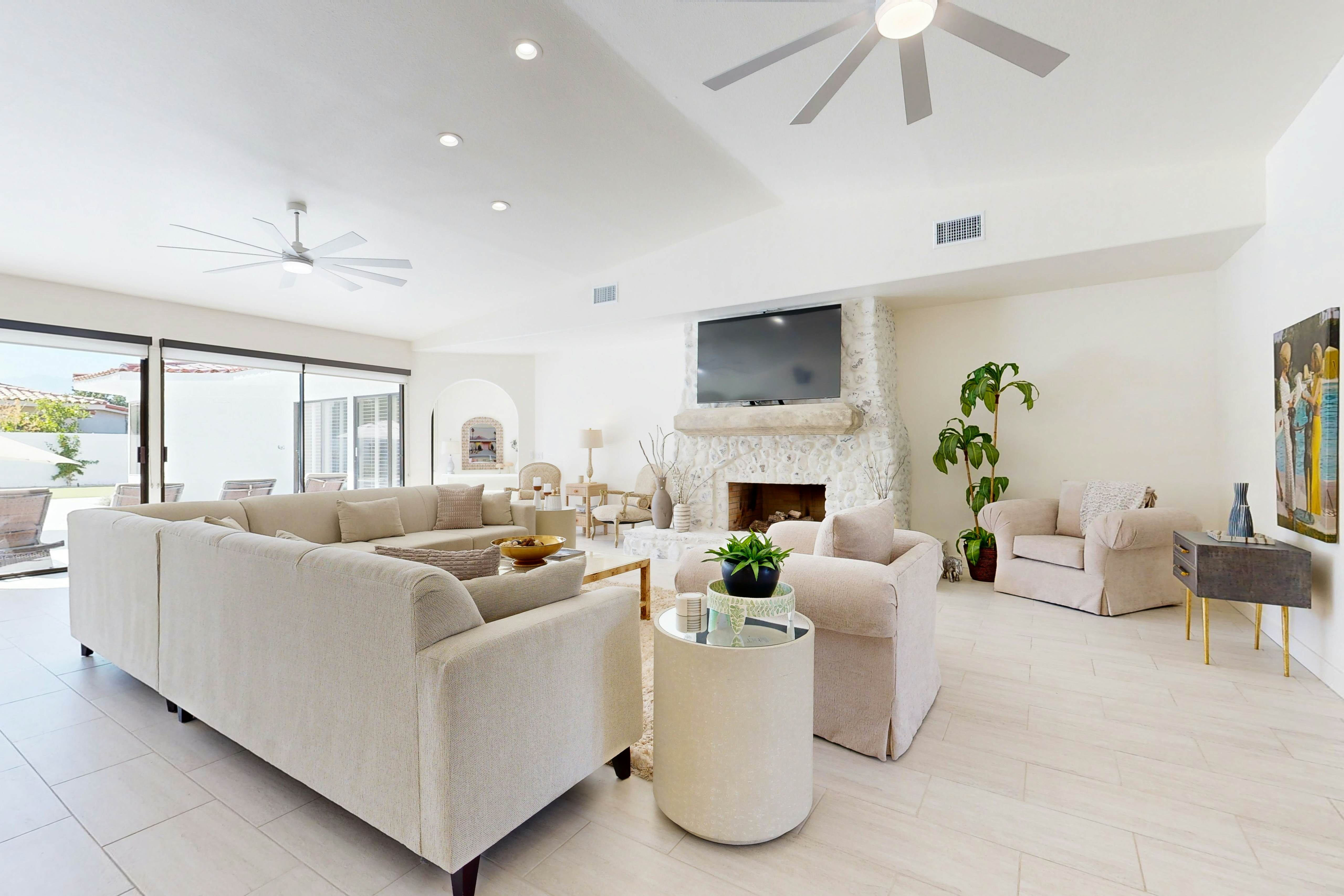 Escape to Paradise Valley 