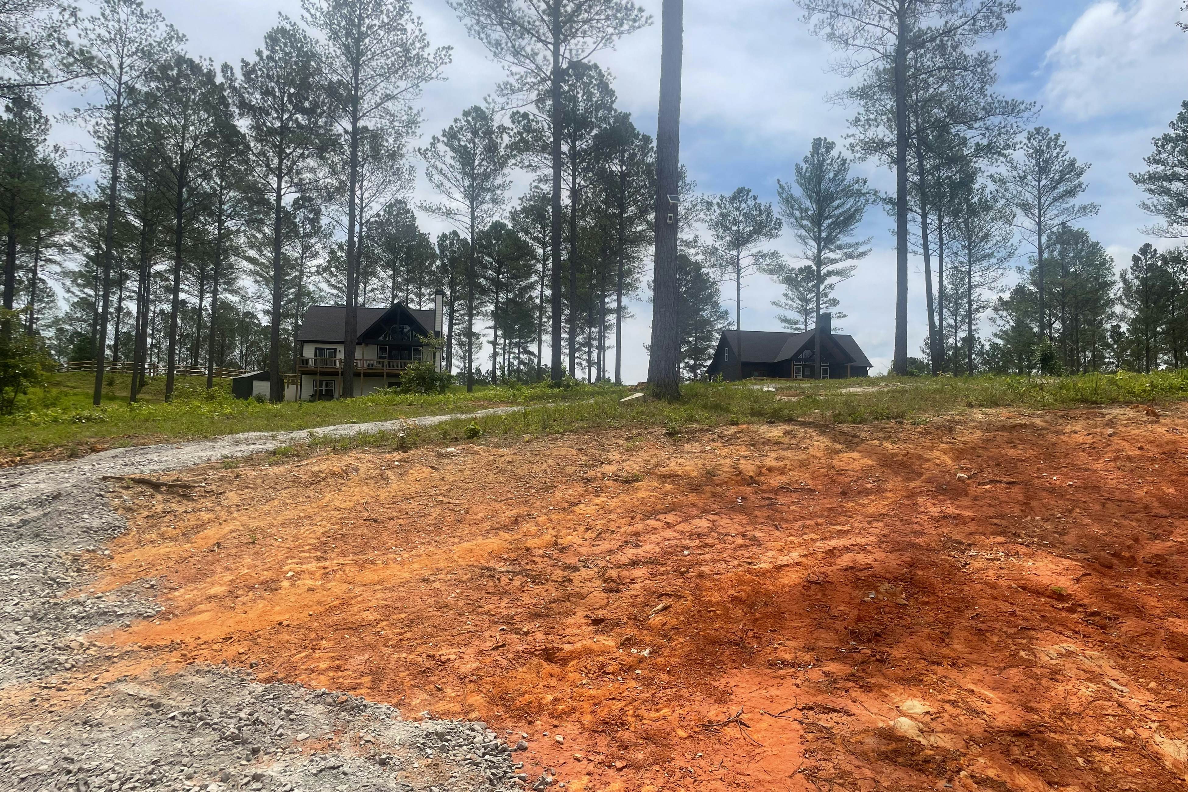 Mountain Peak Lodge - Cabin & Game Room Retreat 