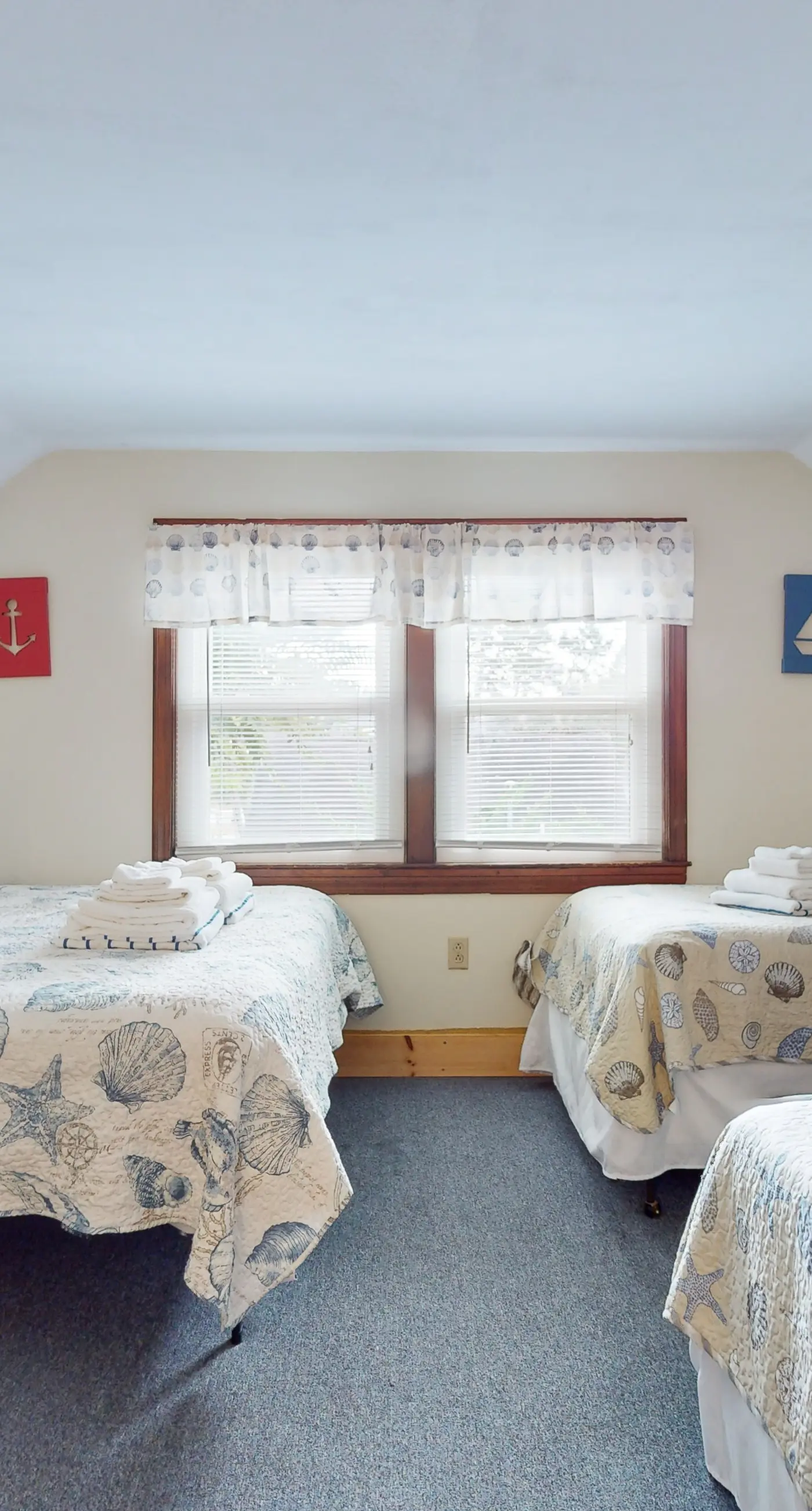 Sea Street Moonlight