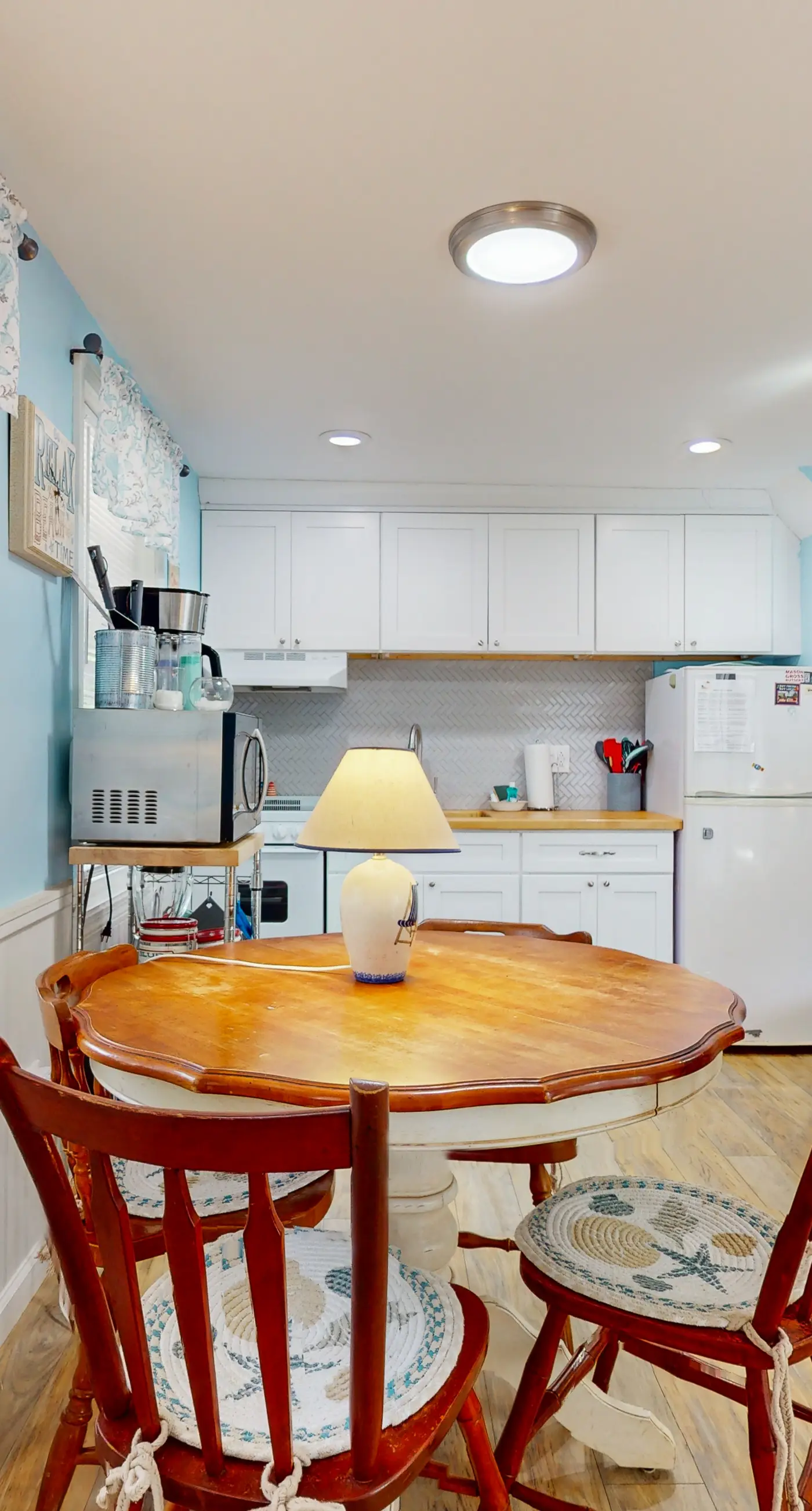 Sea Street Moonlight