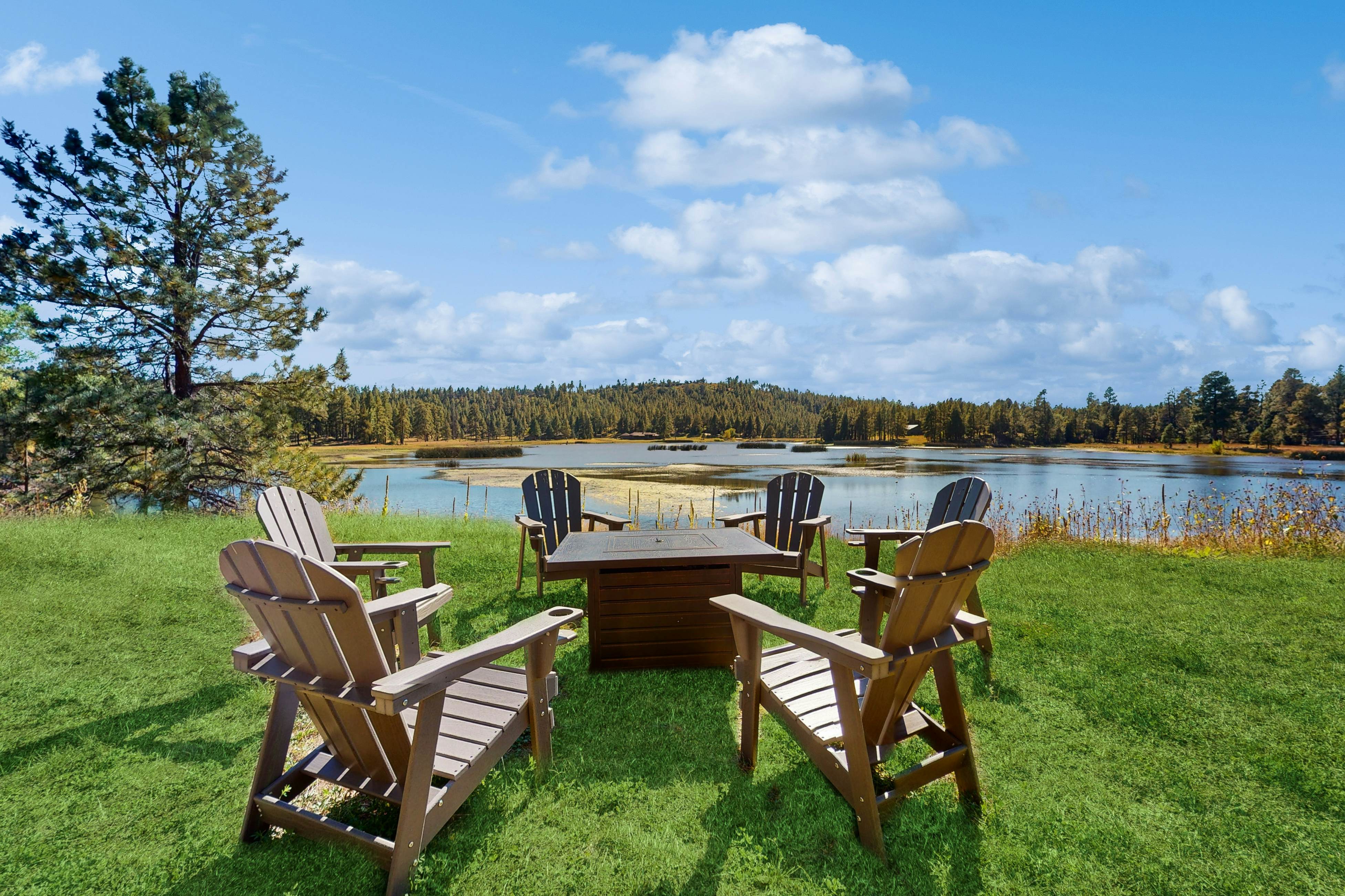 Whispering Pines Lakehouse