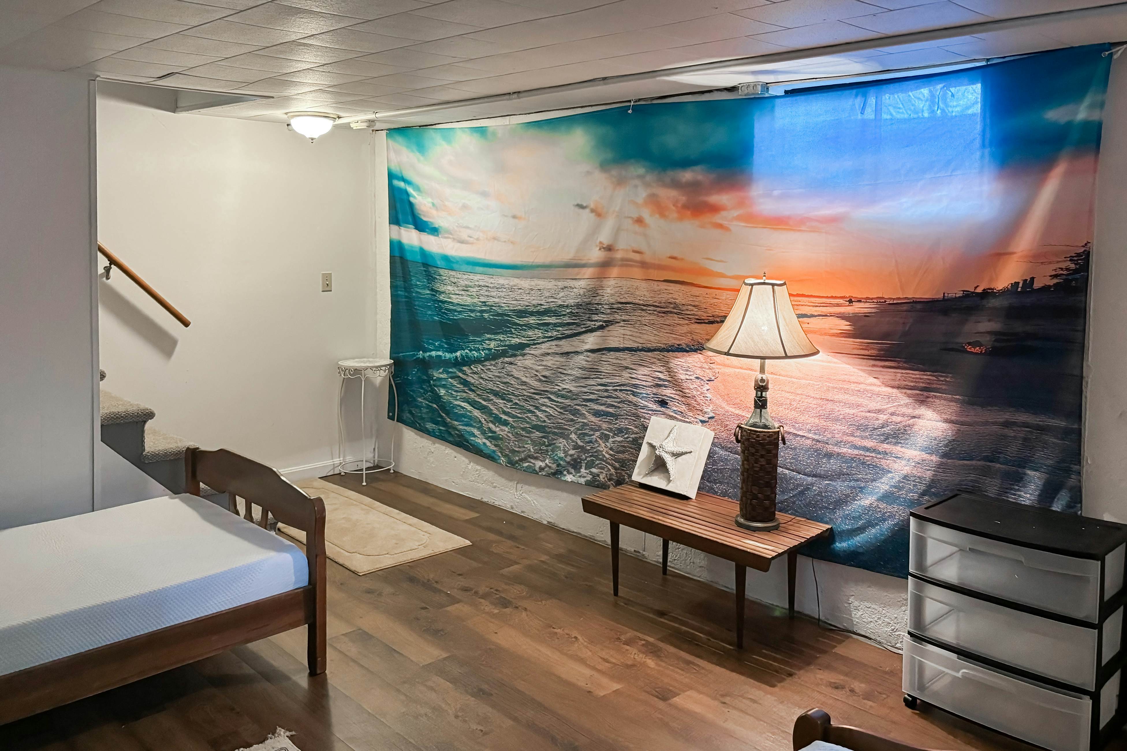 Falmouth Beachtown Getaway 