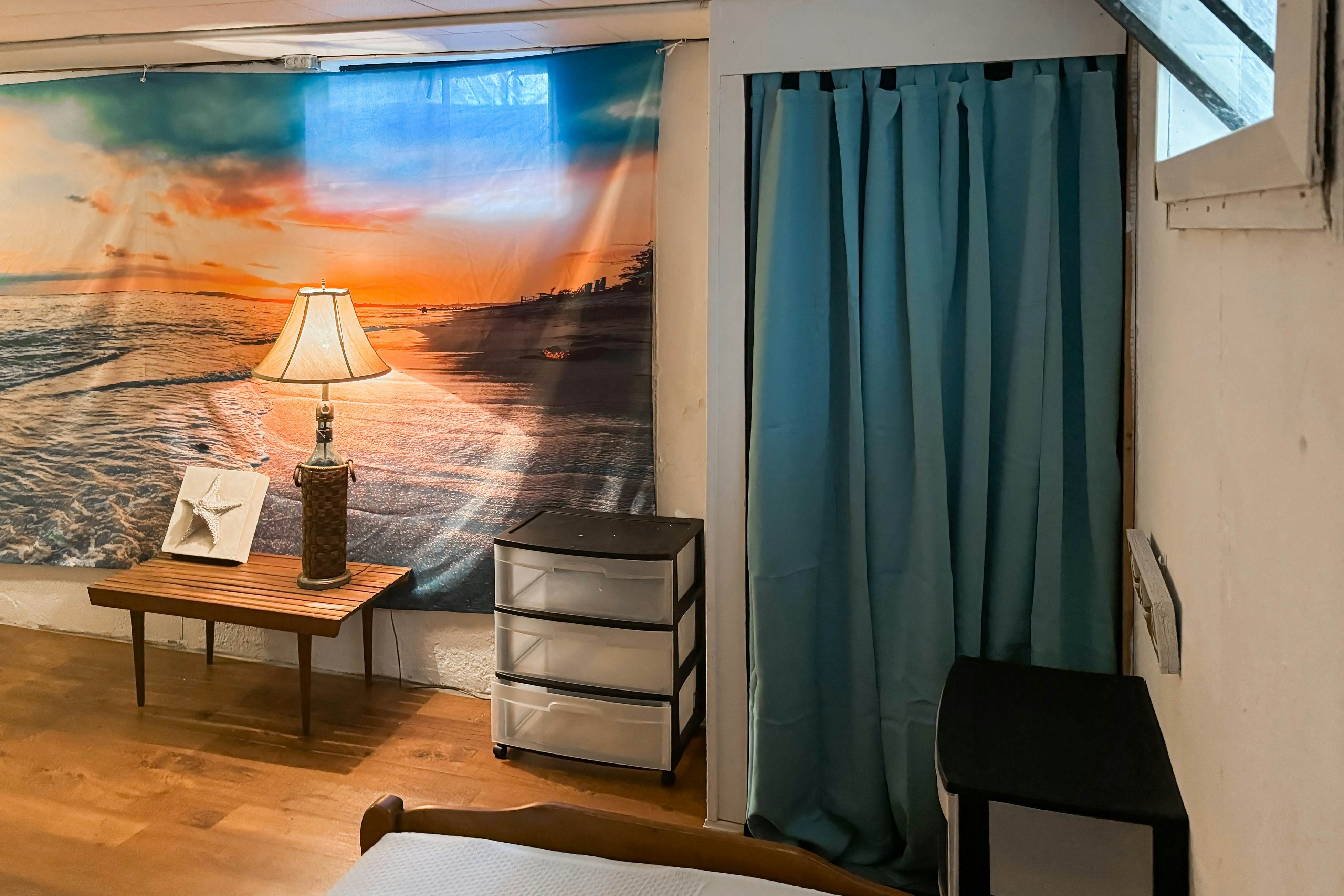 Falmouth Beachtown Getaway 