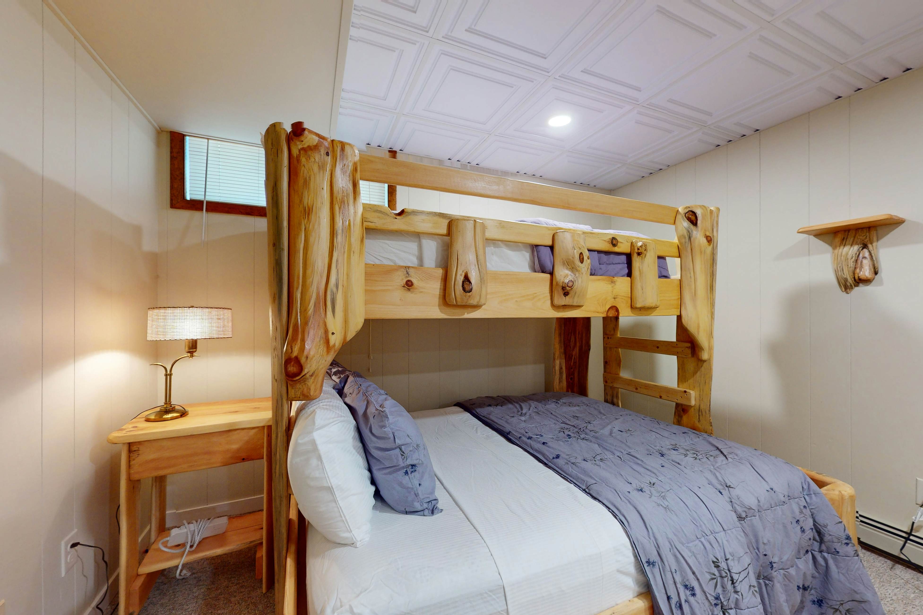 Soaring Pines Lakeside