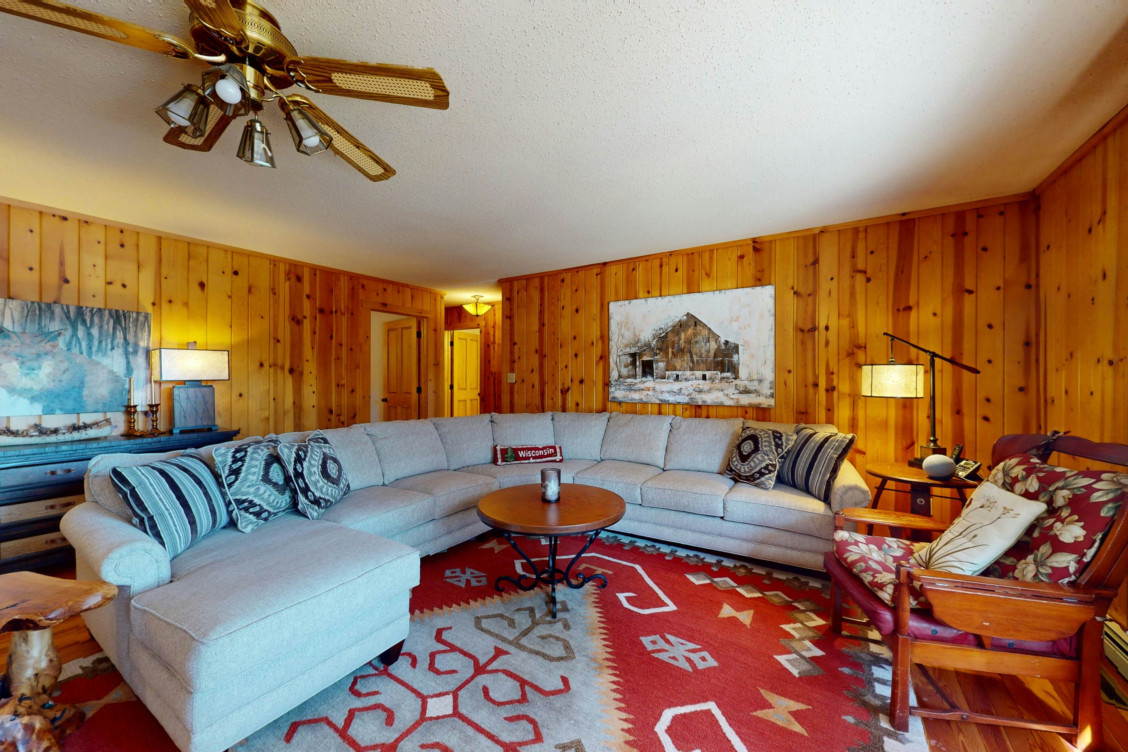 Soaring Pines Lakeside