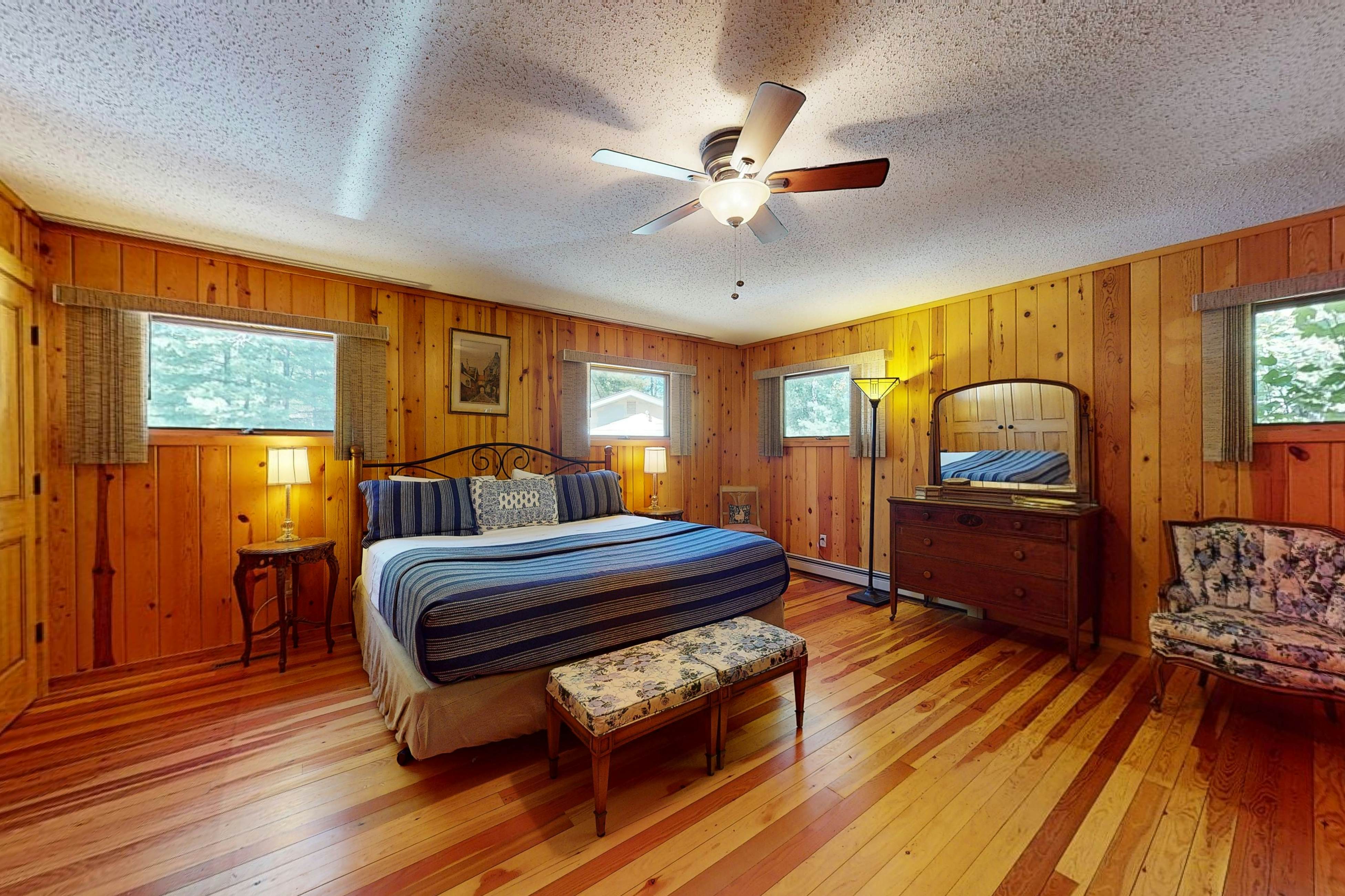 Soaring Pines Lakeside