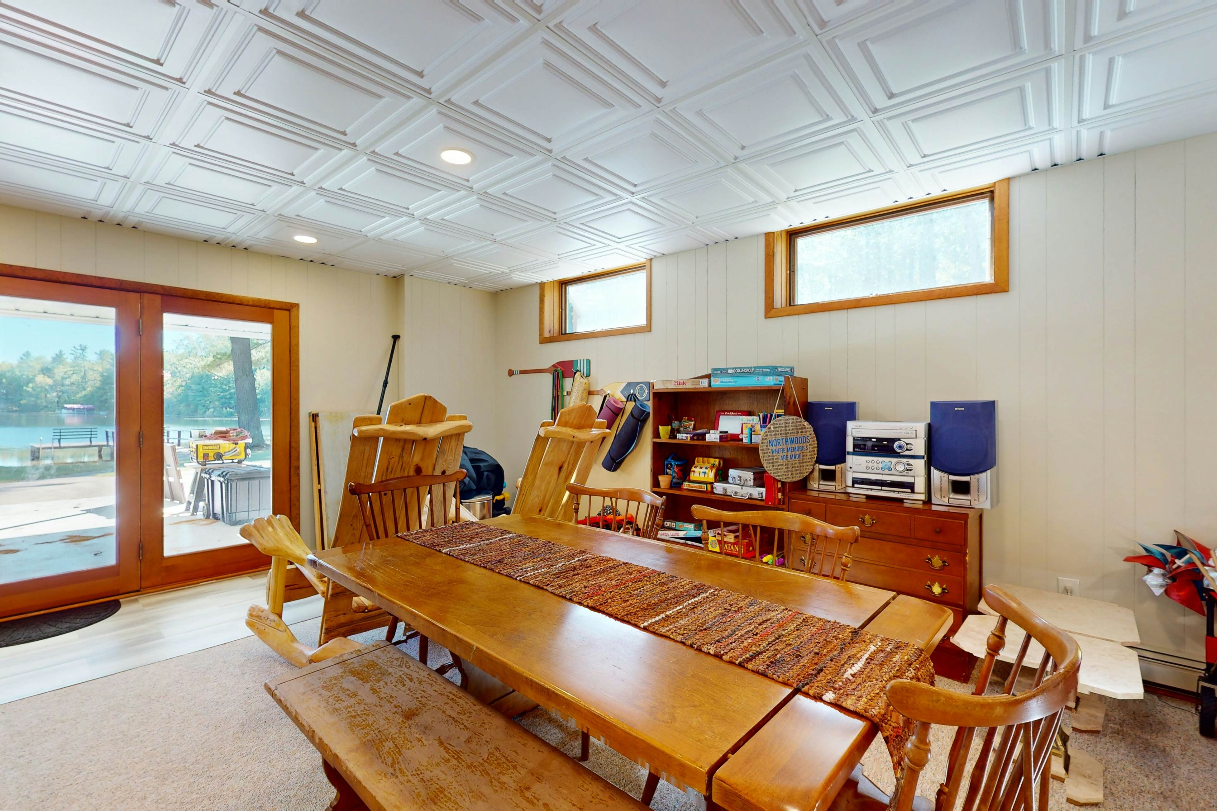 Soaring Pines Lakeside