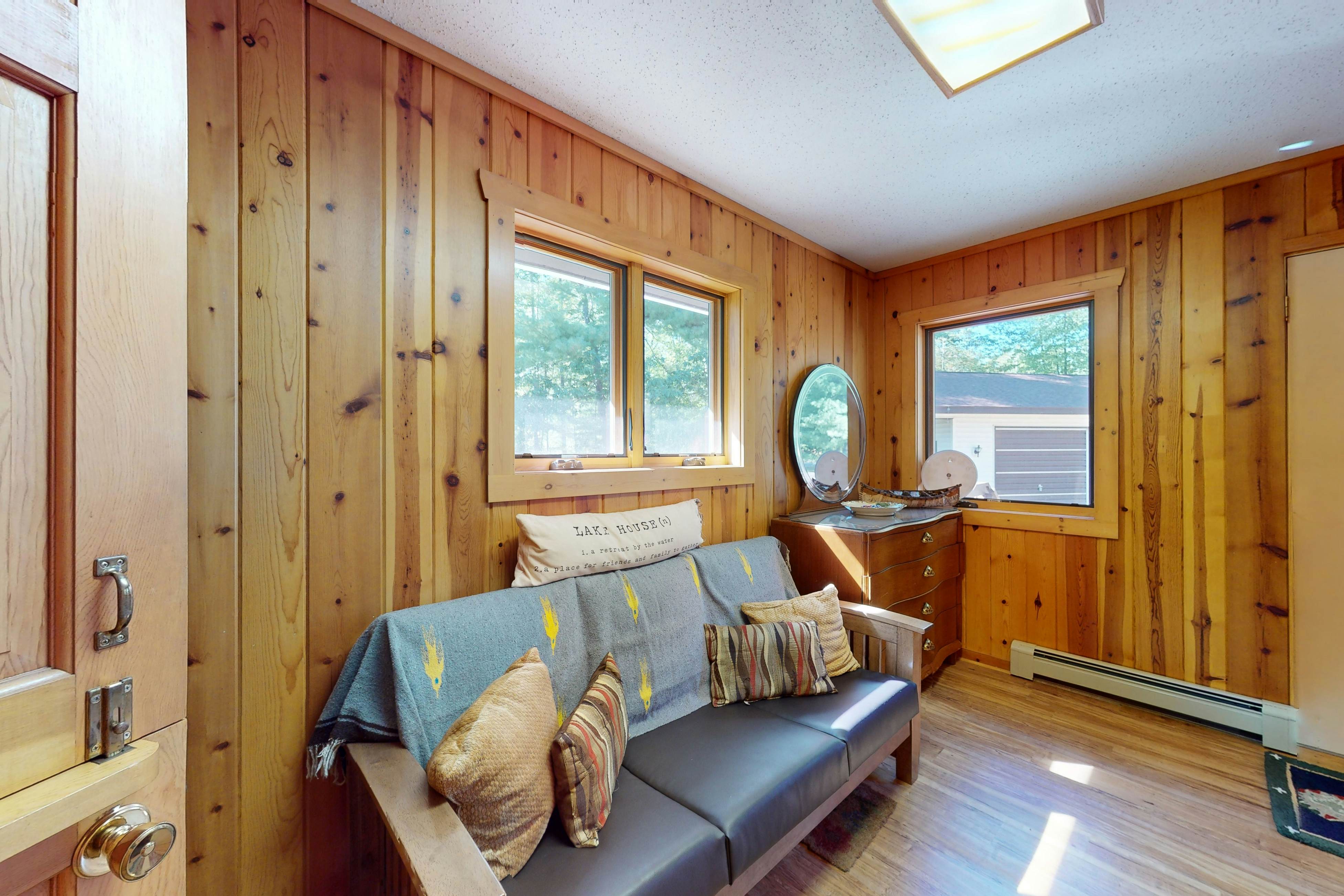 Soaring Pines Lakeside