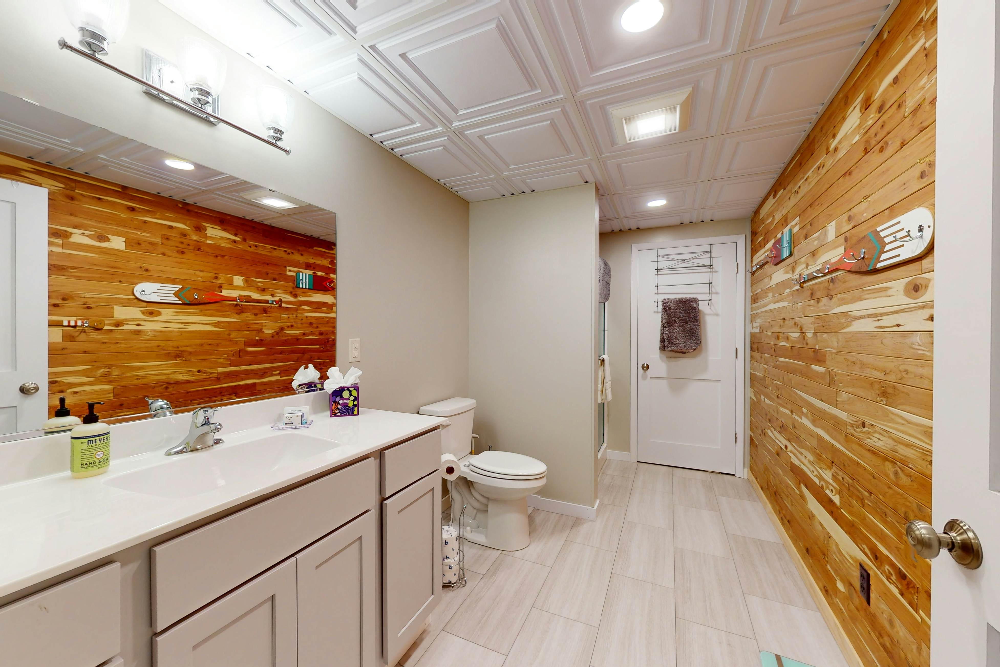 Soaring Pines Lakeside