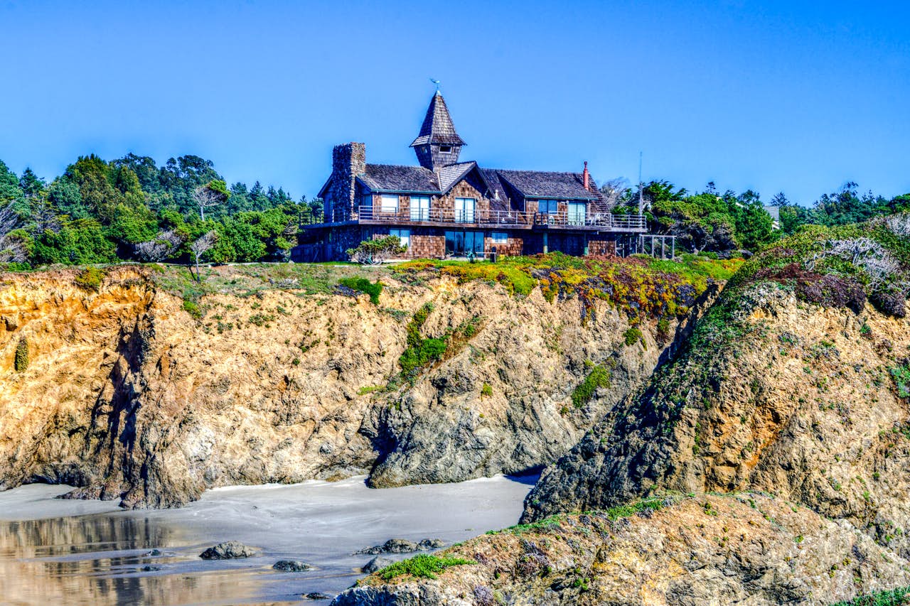 Ocean Breeze 2 BD Vacation Rental in Fort Bragg, CA Vacasa