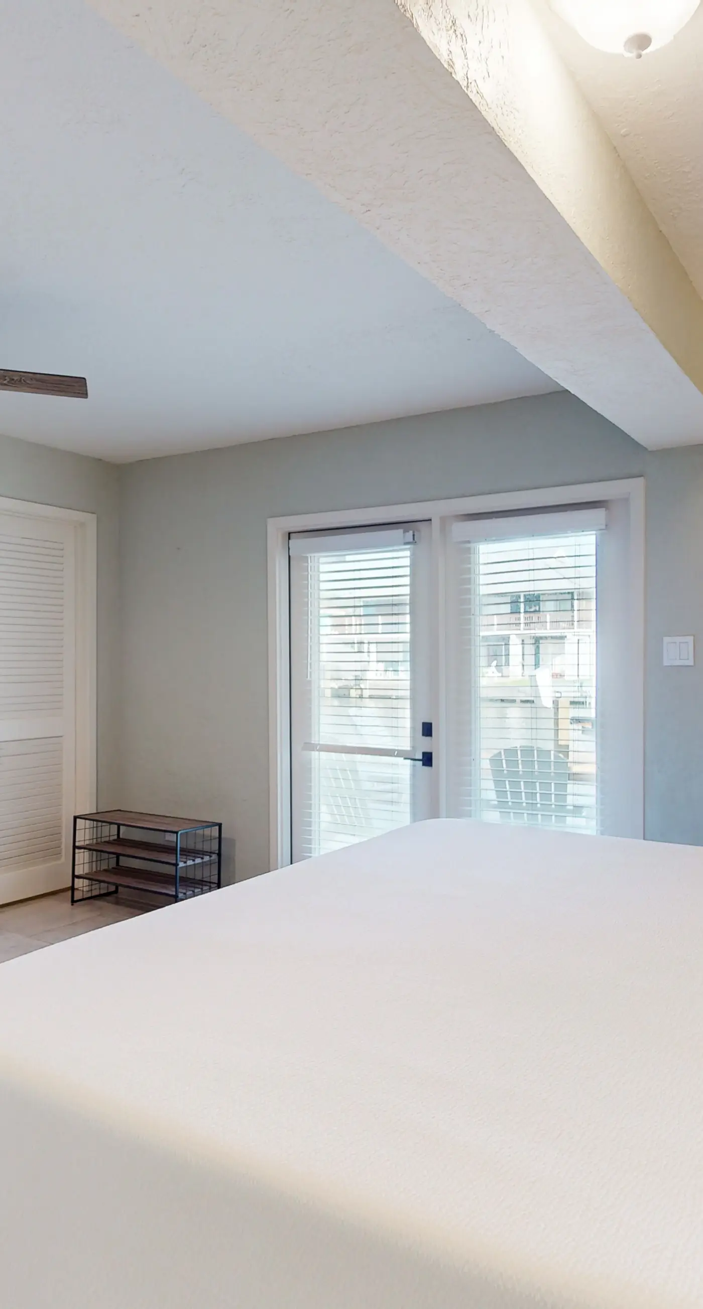 The Hiatus At The Key Allegro