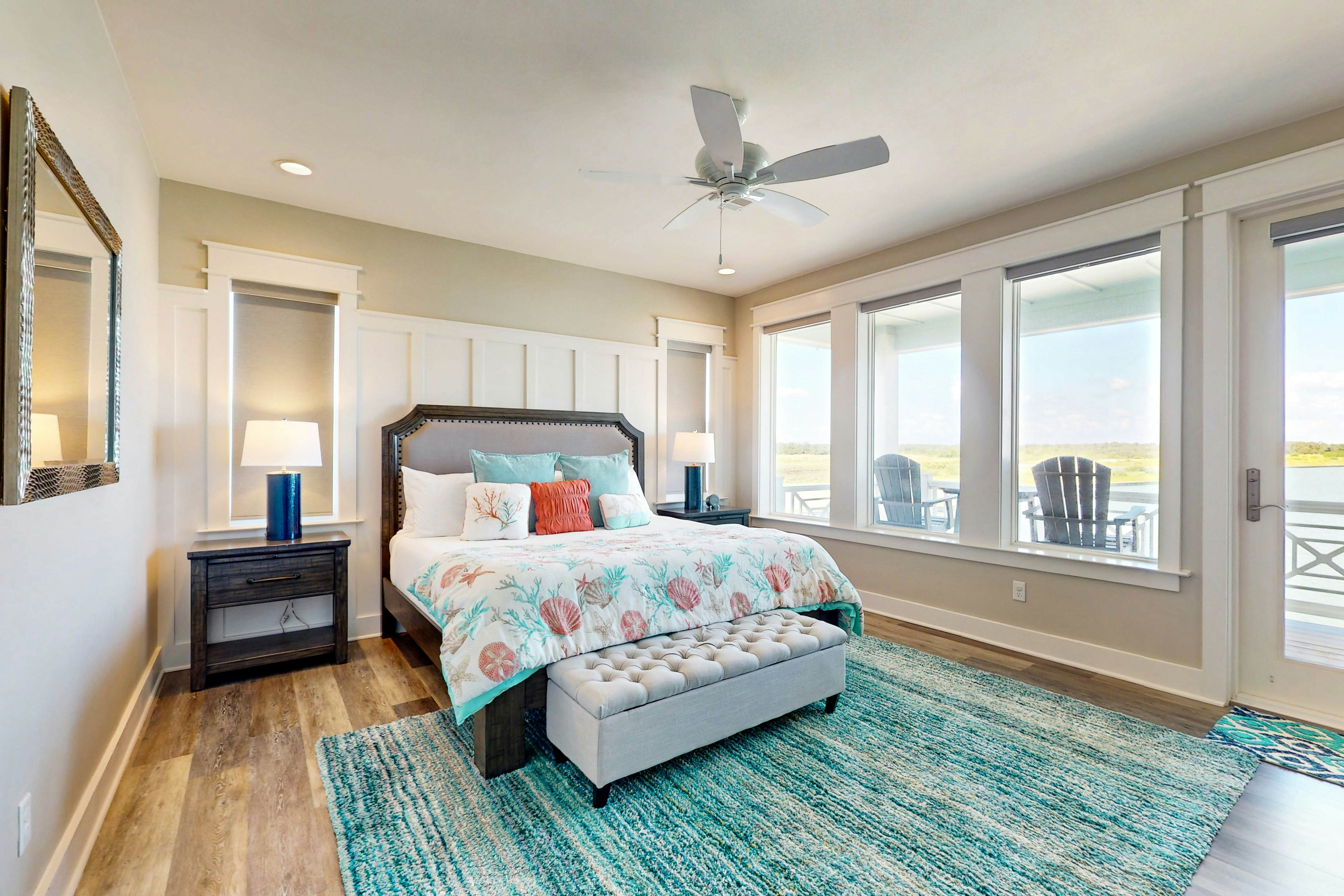 Waterfront Villa on St Charles Bay