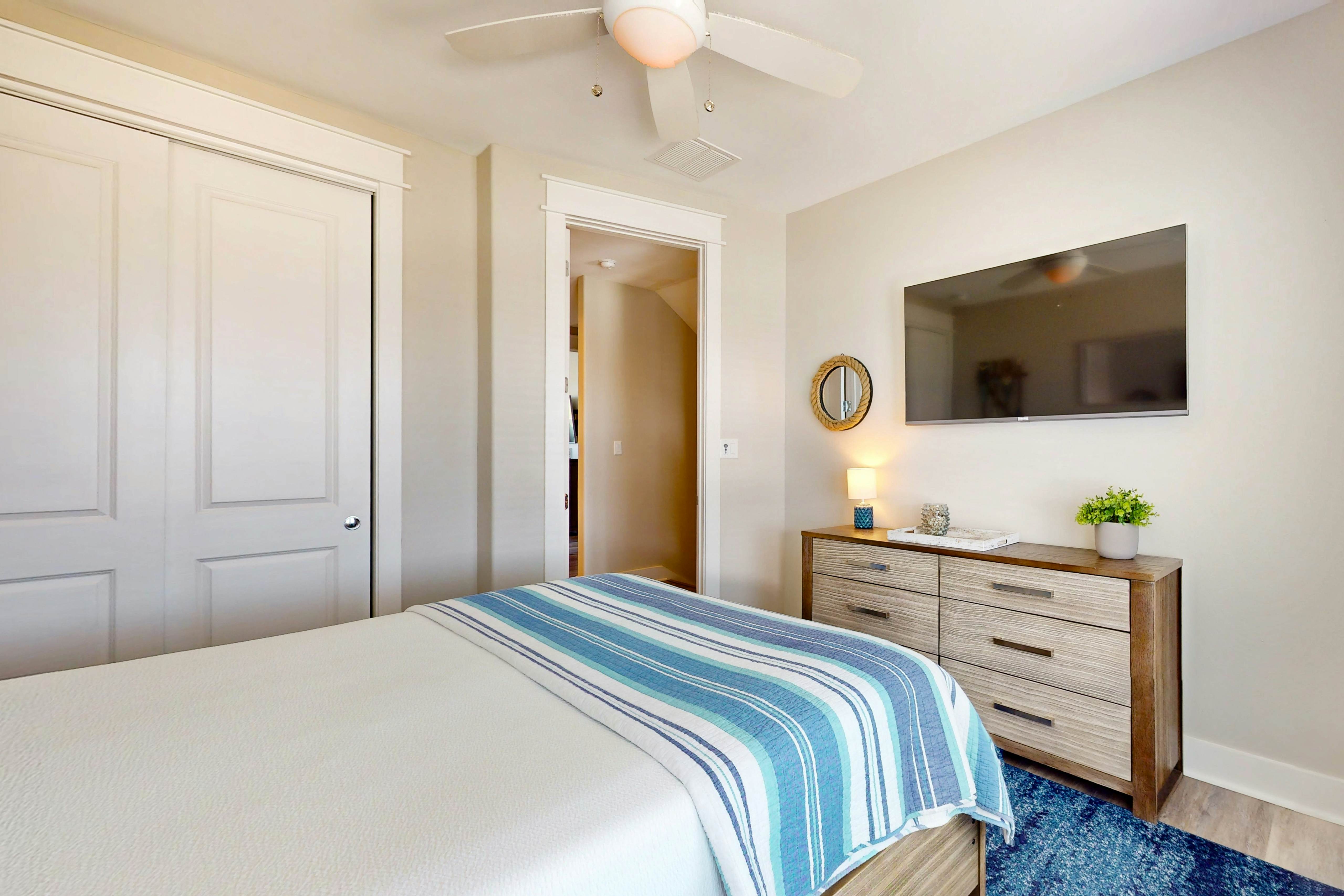 Waterfront Villa on St Charles Bay