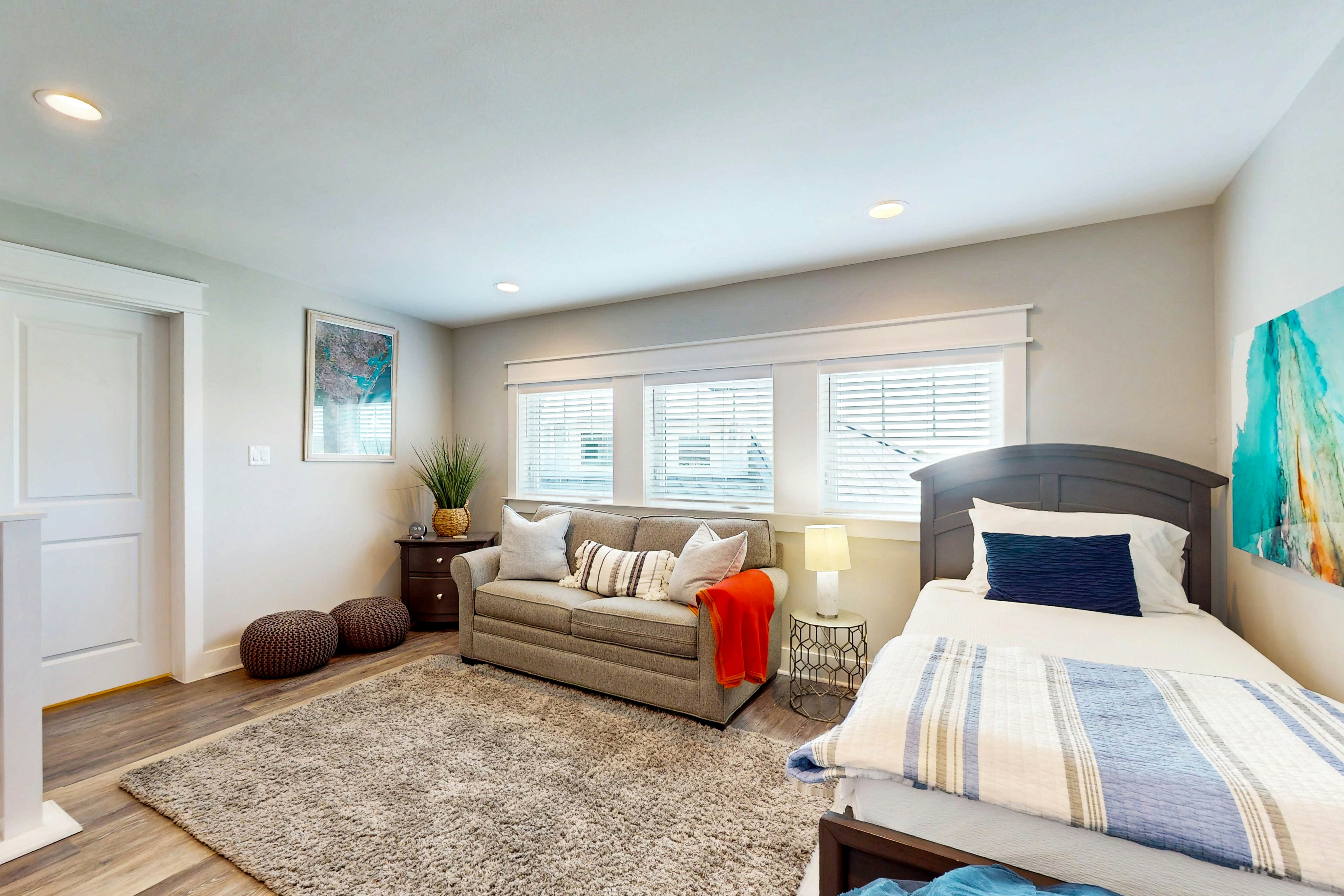 Waterfront Villa on St Charles Bay