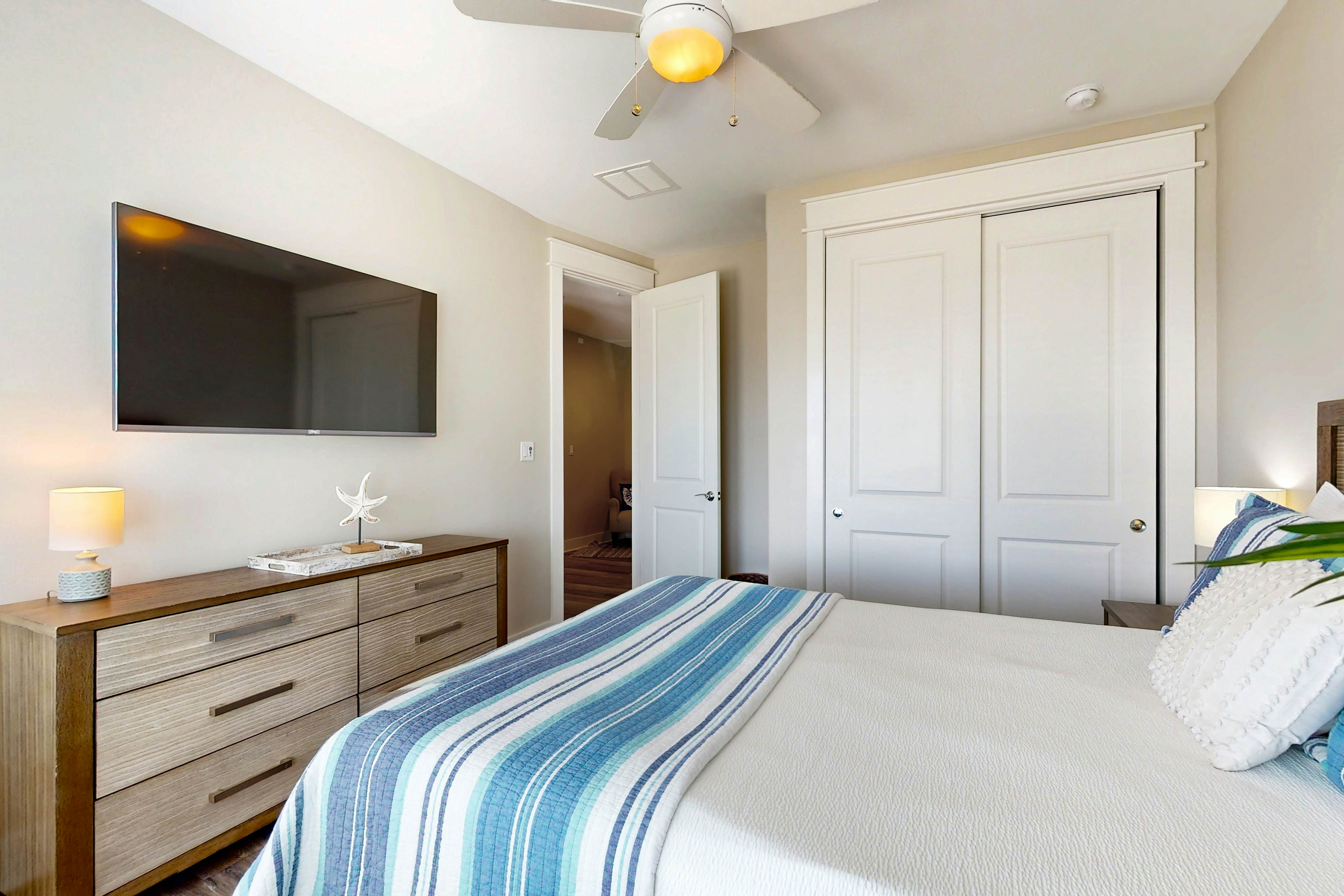 Waterfront Villa on St Charles Bay