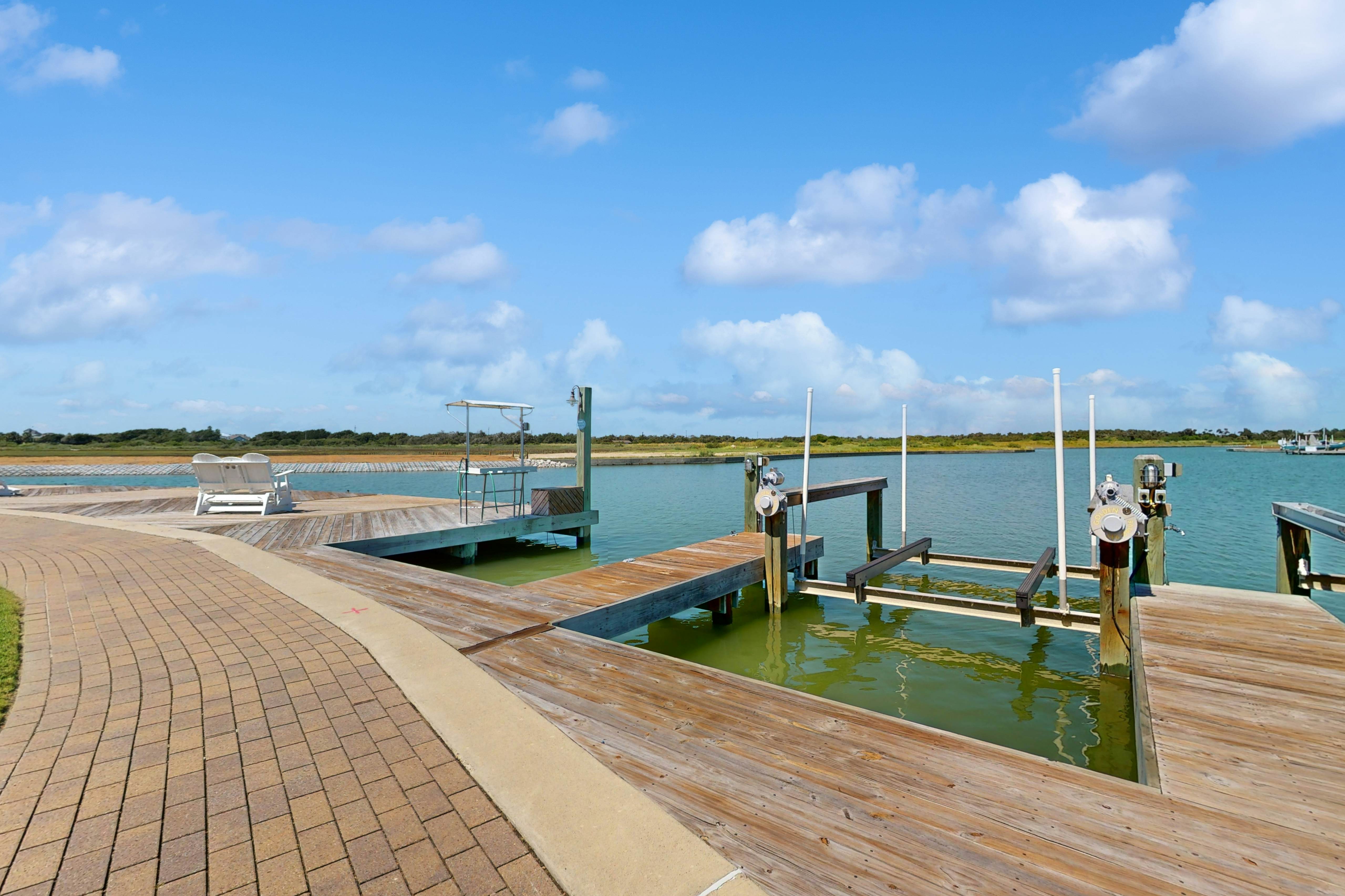Waterfront Villa on St Charles Bay