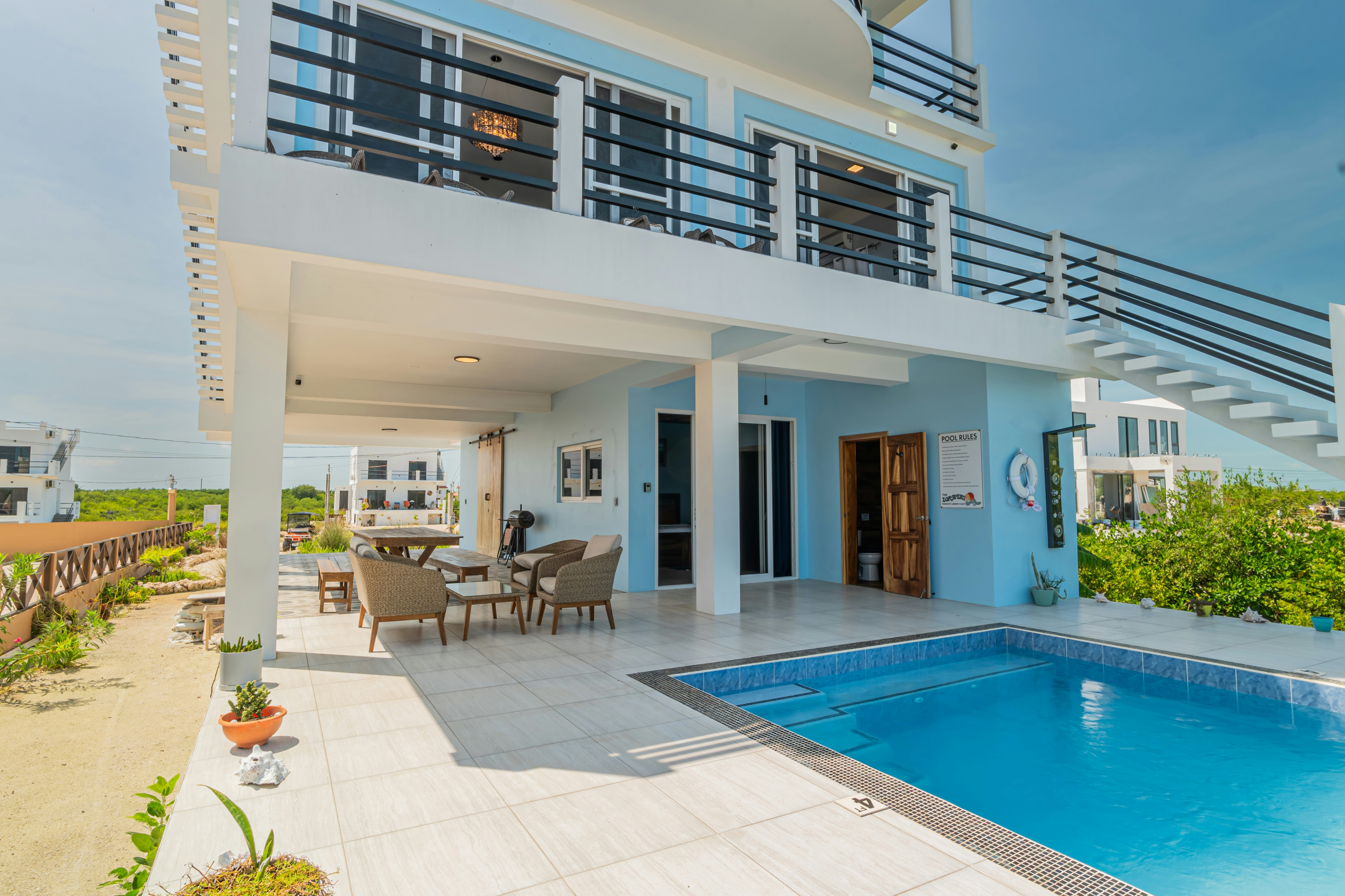 Penthouse and 2nd Floor House at The Lor E Lei House