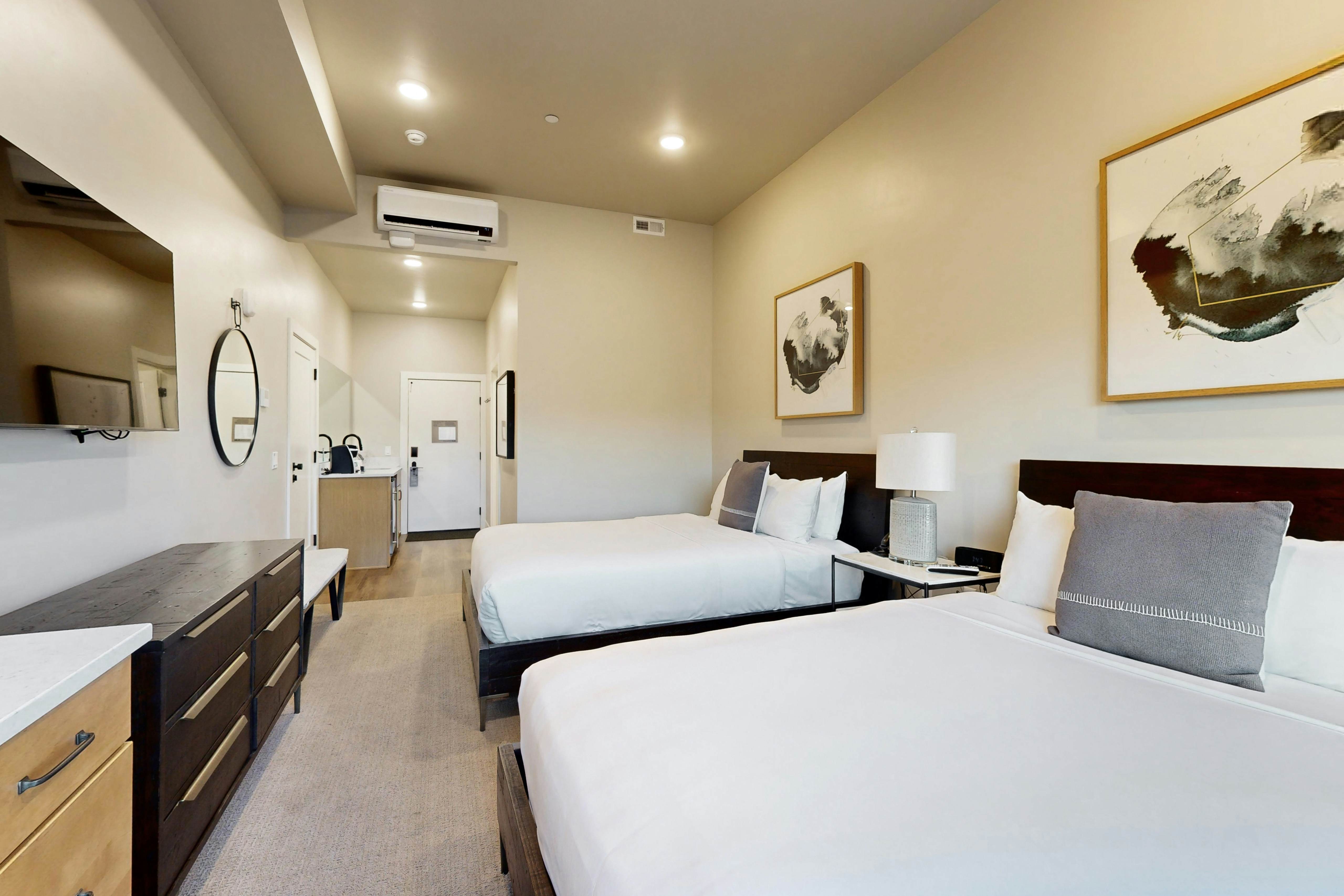 301B - Black Rock Mountain Resort