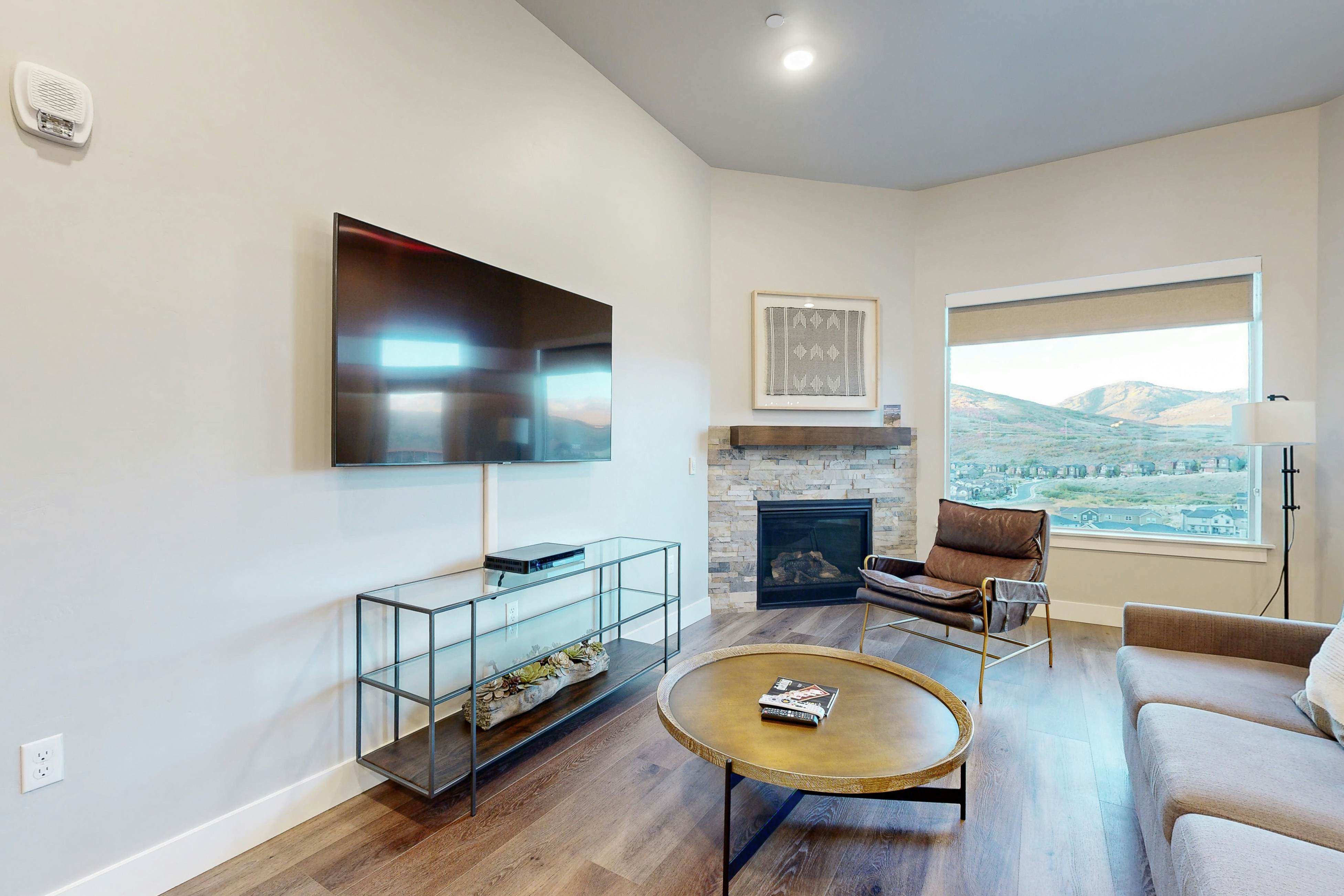 301A - Black Rock Mountain Resort