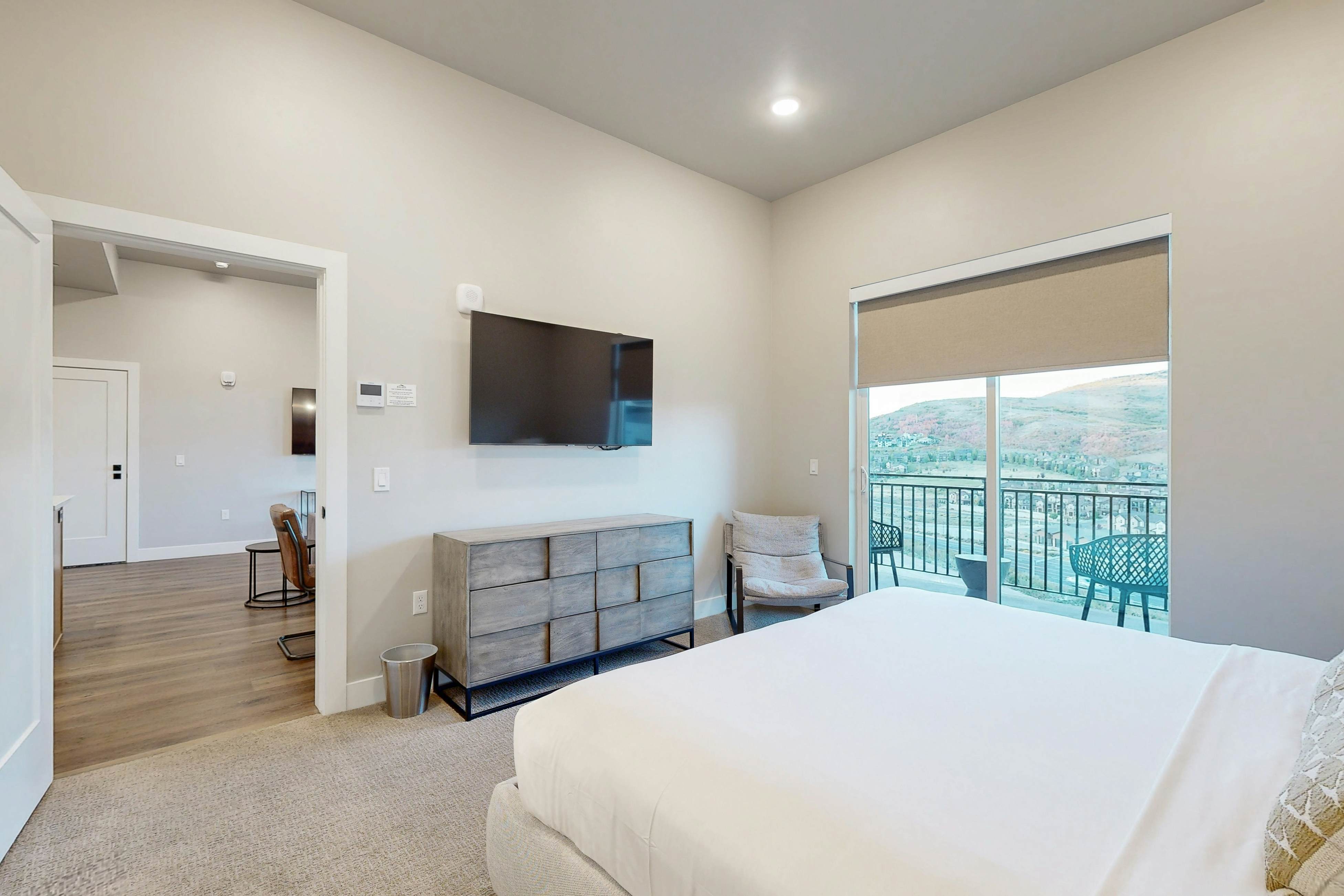 301A - Black Rock Mountain Resort