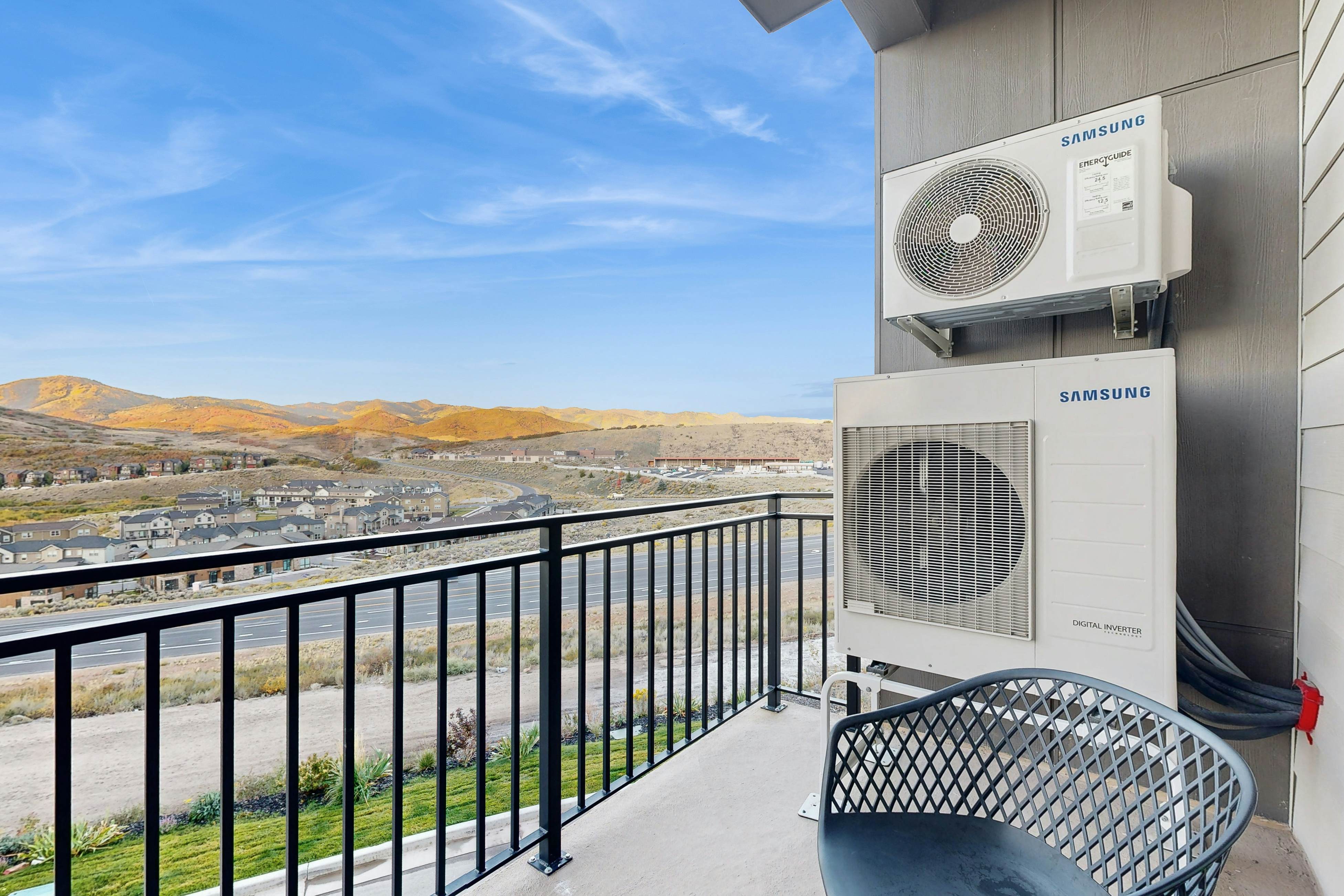 301A - Black Rock Mountain Resort